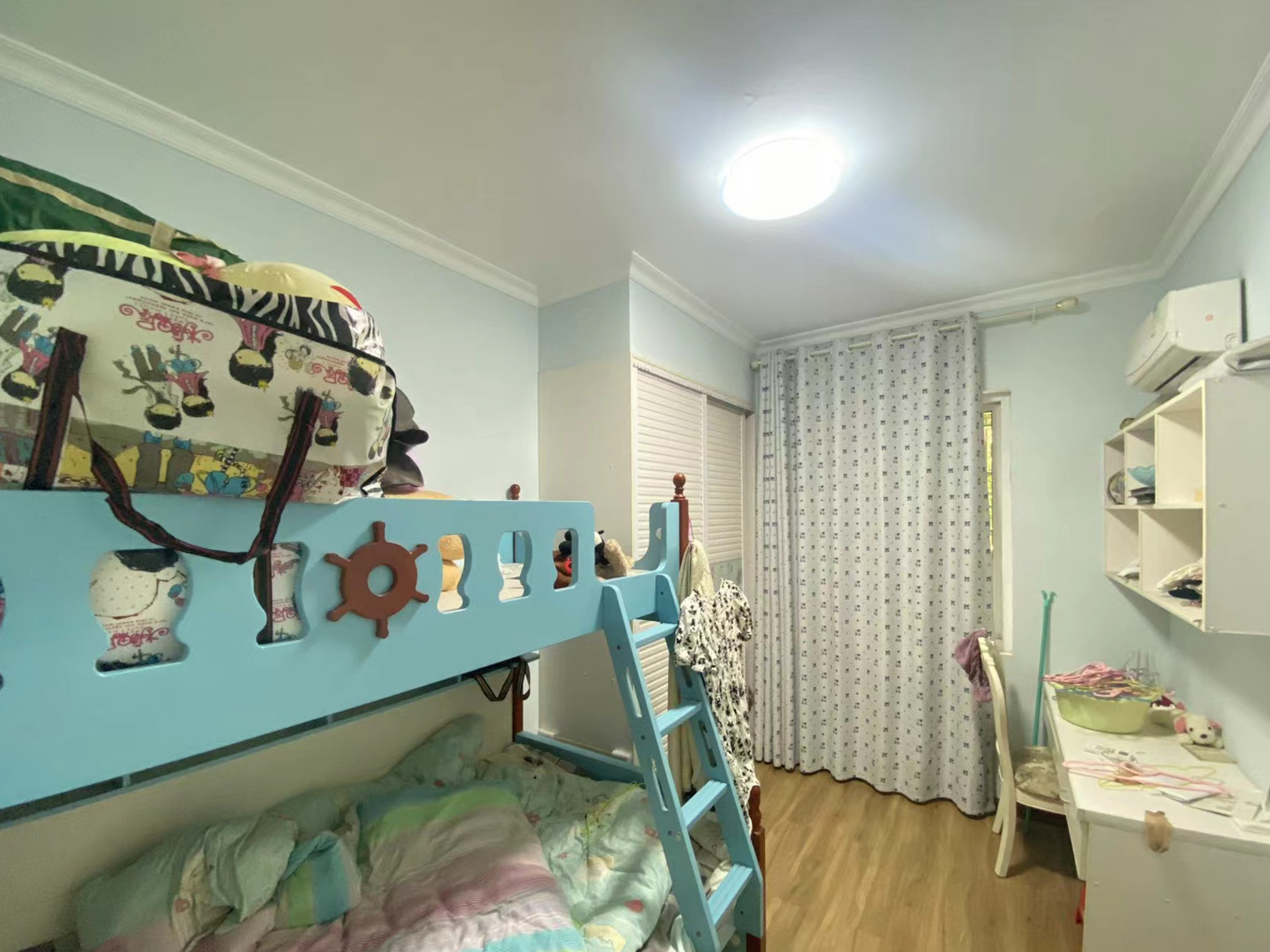 楚天世纪城东苑 3室2厅1卫 69.8万 楚天世纪城东苑 3室2厅1卫 69.8万卧室