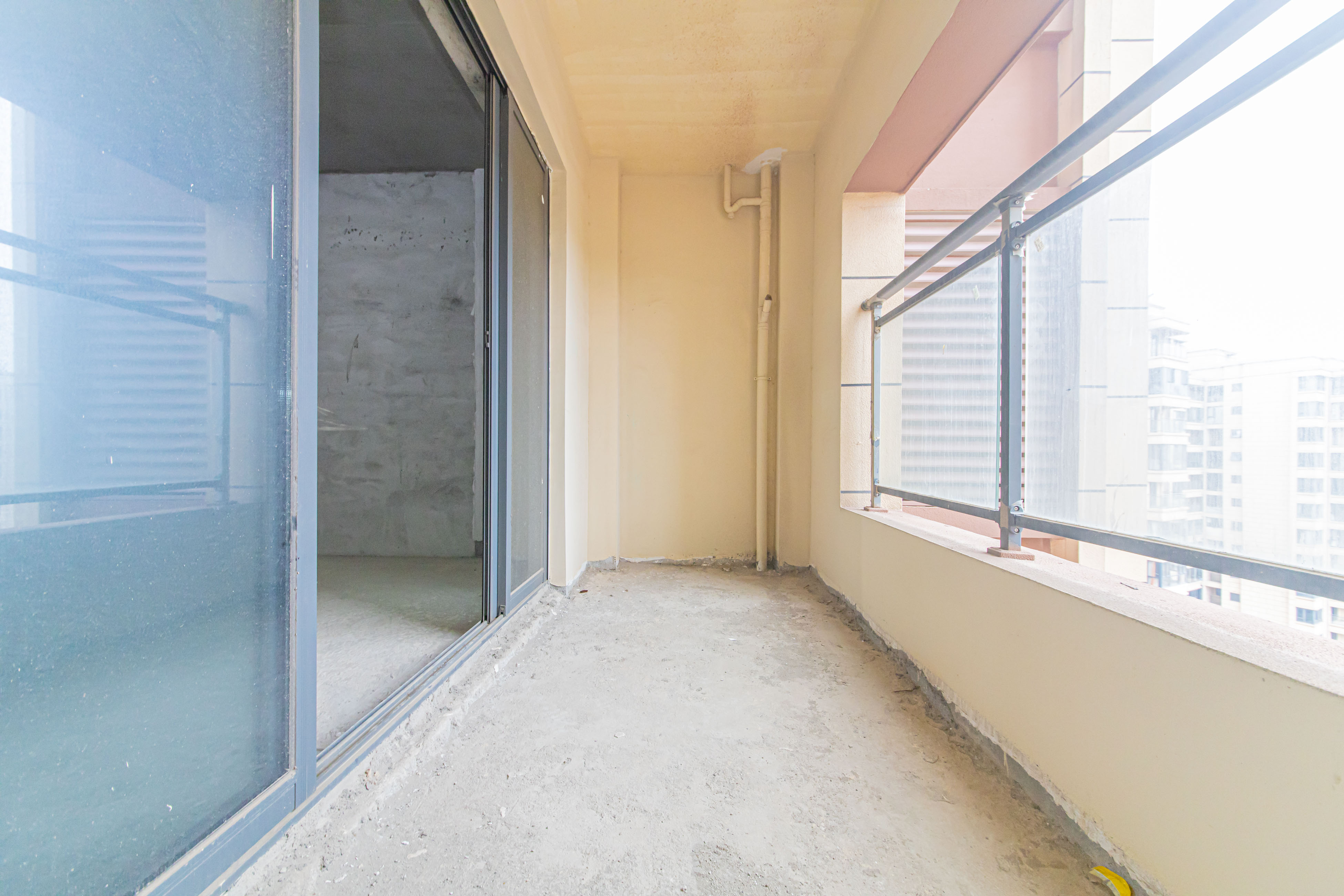 东能华府 4室2厅2卫 112.0万 东能华府 4室2厅2卫 112.0万阳台