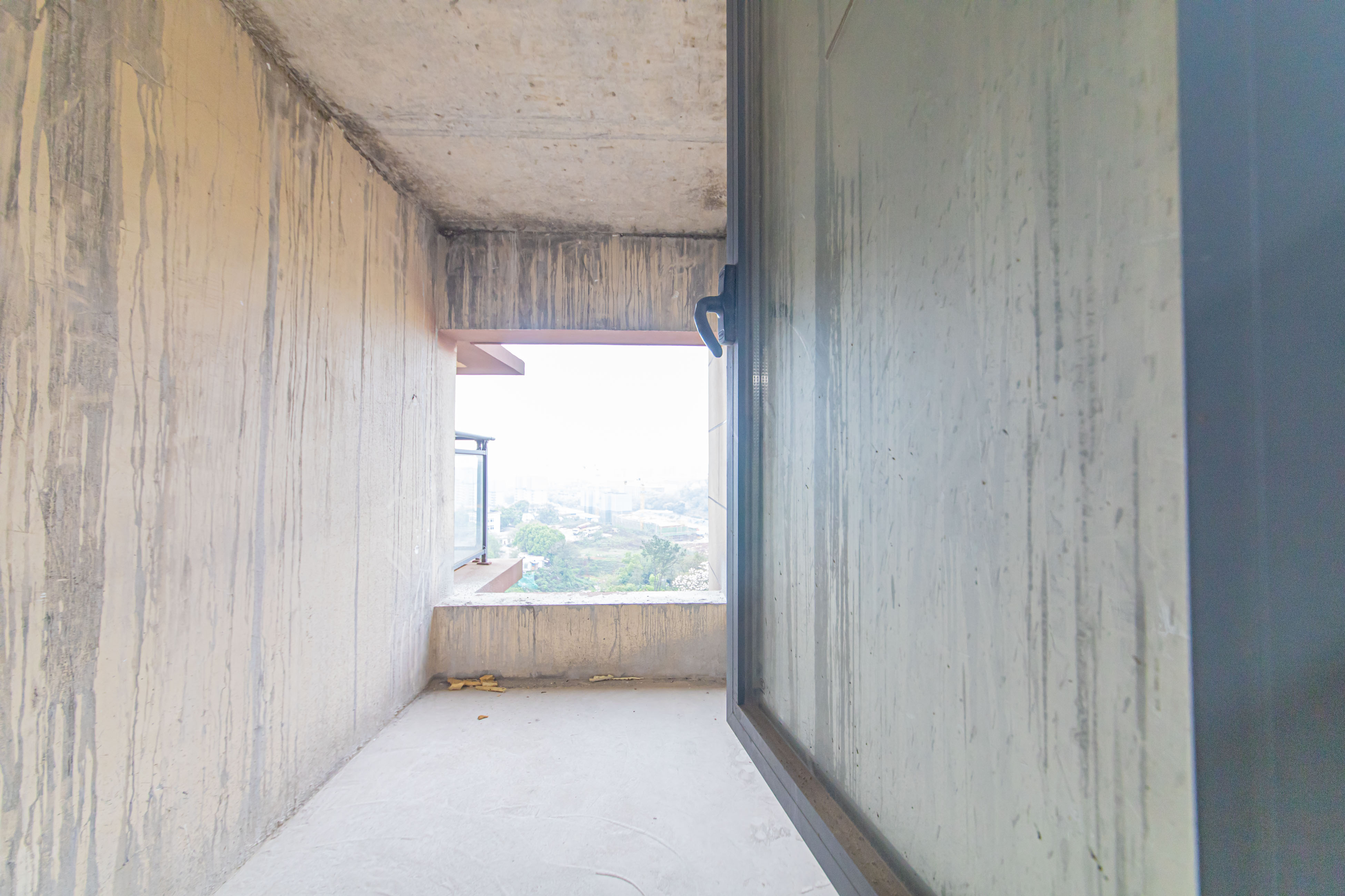 东能华府 4室2厅2卫 112.0万 东能华府 4室2厅2卫 112.0万阳台