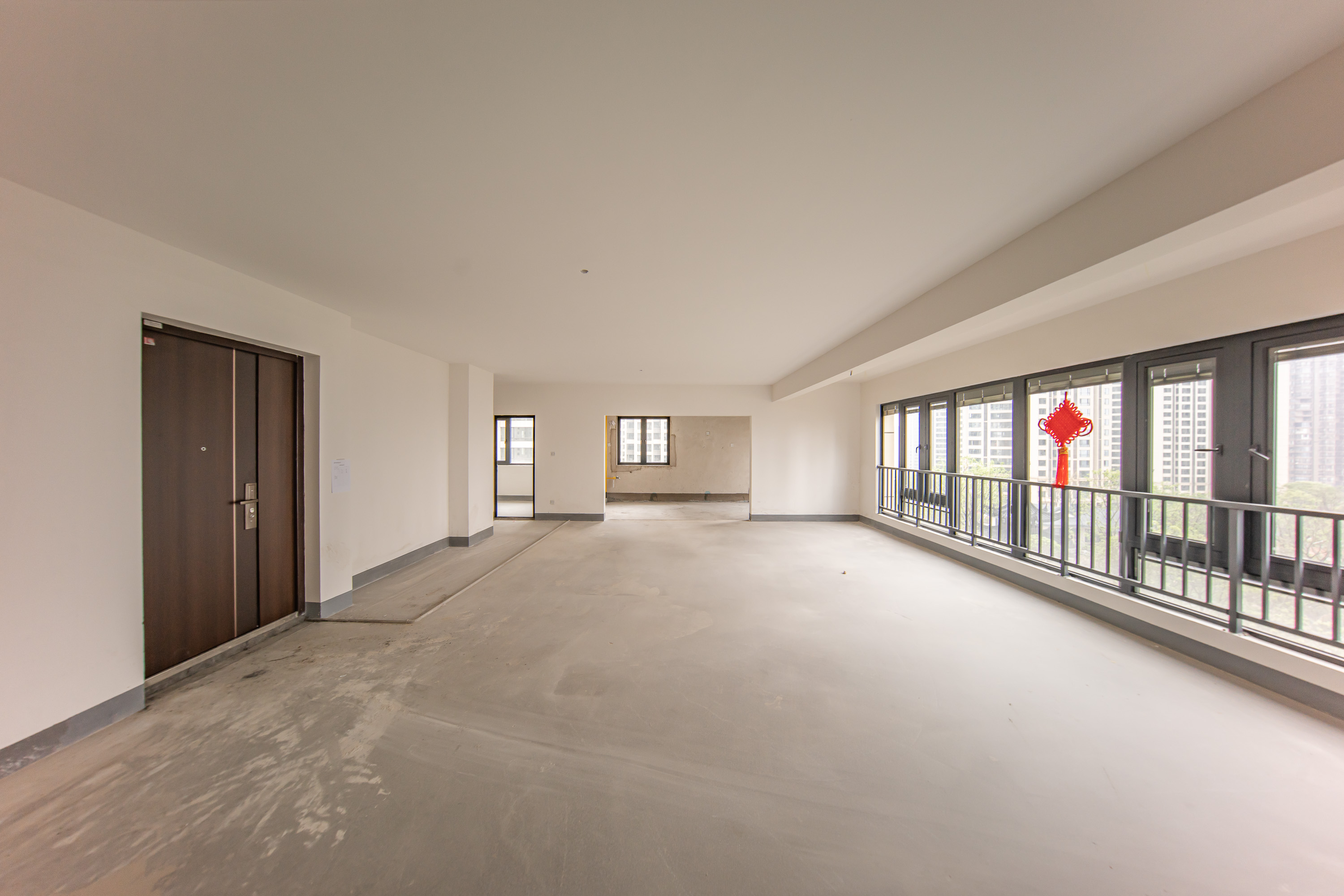 建投象山国际  5室2厅1卫   243.80万客厅
