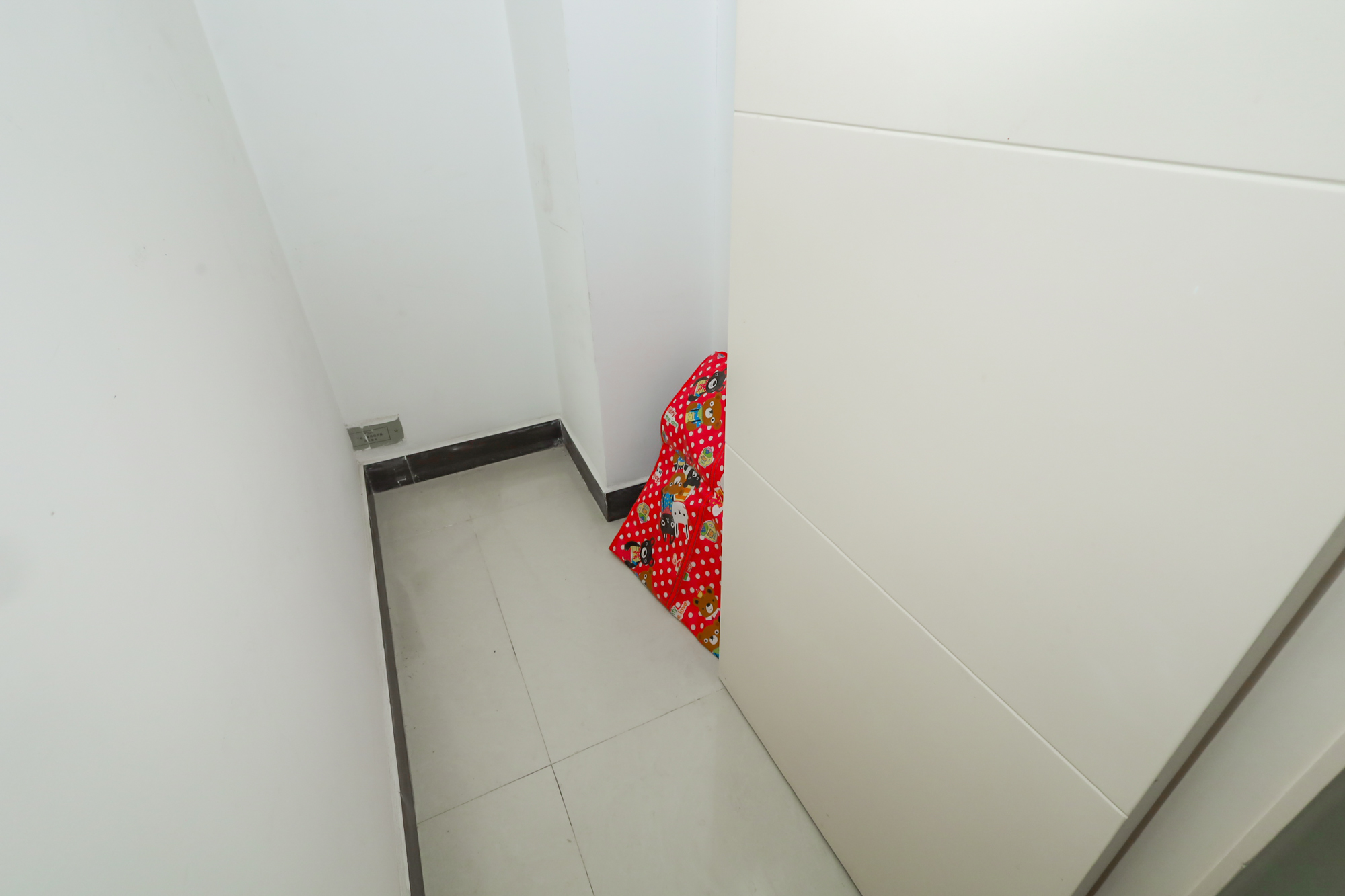 香麓丽舍  3室2厅1卫   83.00万其他