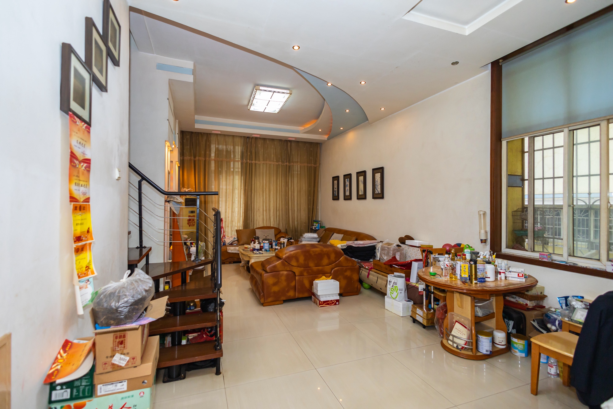 领秀星城(领秀新城) 3室2厅1卫 66.0万 领秀星城(领秀新城) 3室2厅1卫 66.0万客厅