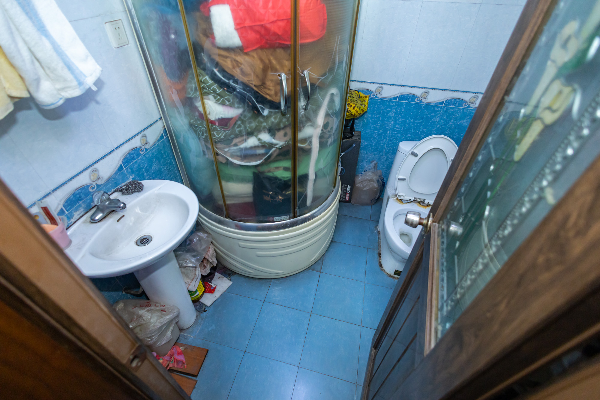 领秀星城(领秀新城) 3室2厅1卫 66.0万 领秀星城(领秀新城) 3室2厅1卫 66.0万卫生间