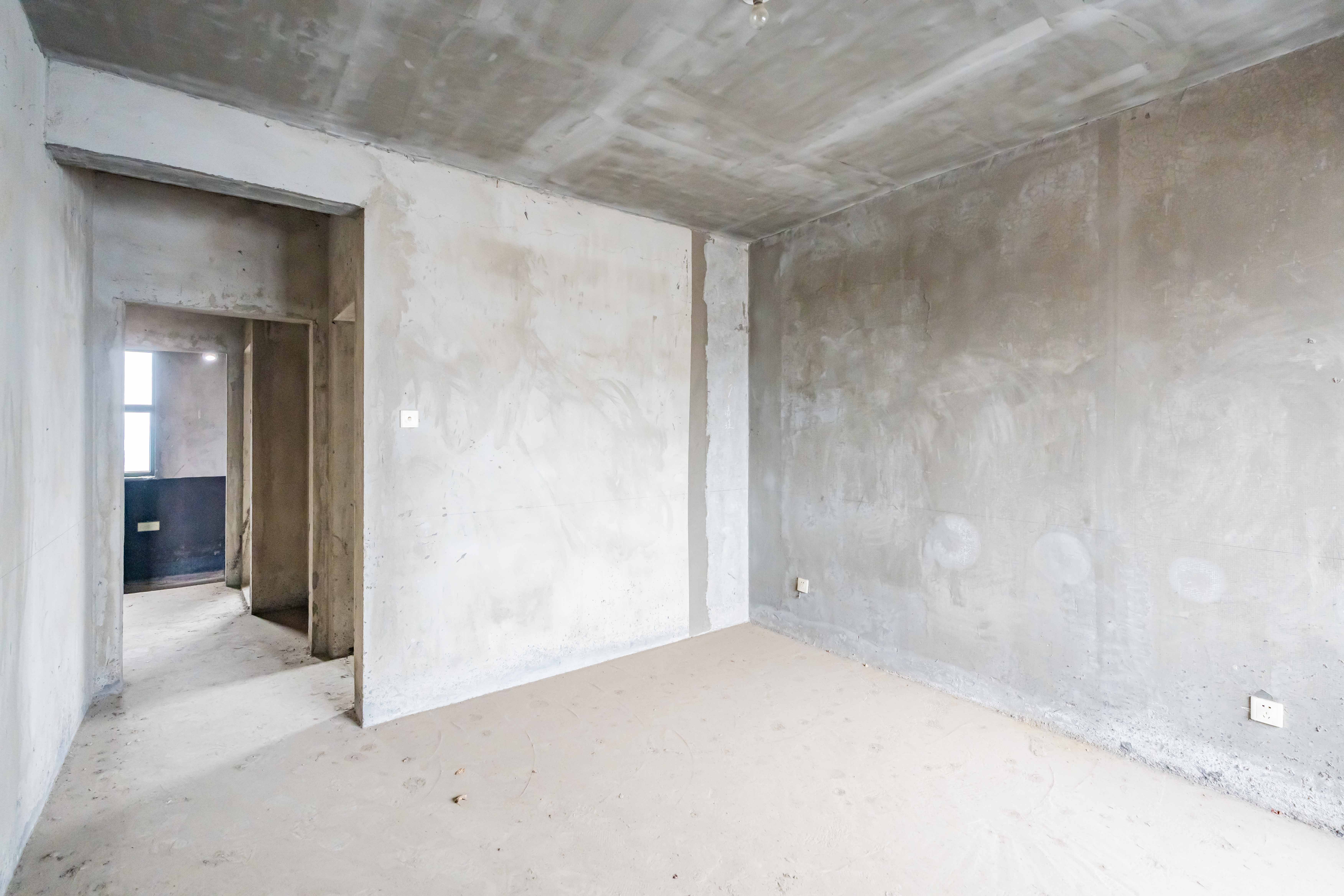 维一星城原山苑  3室2厅2卫    110.0万卧室