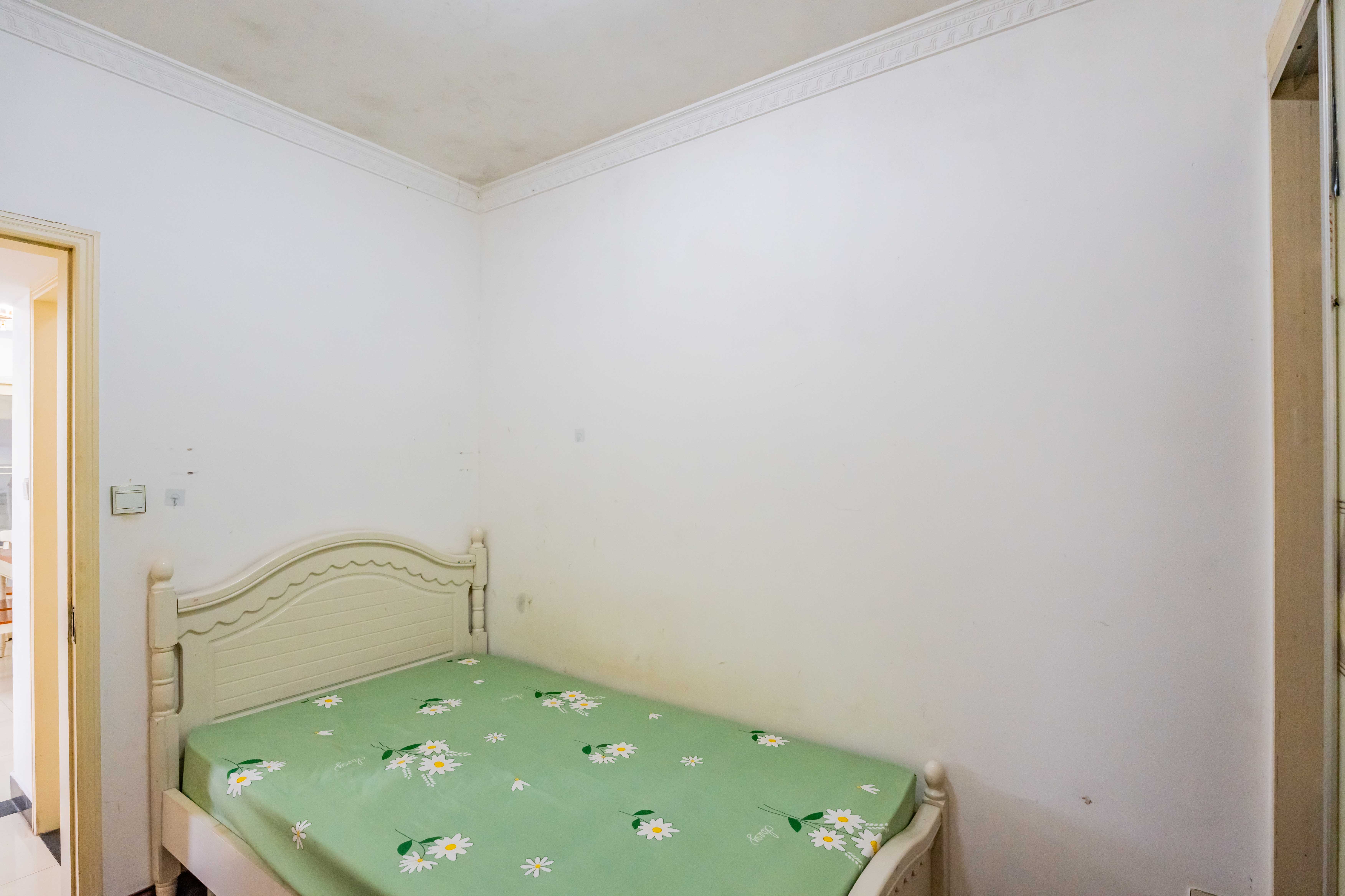 兰亭峰景  3室2厅1卫    70.0万卧室