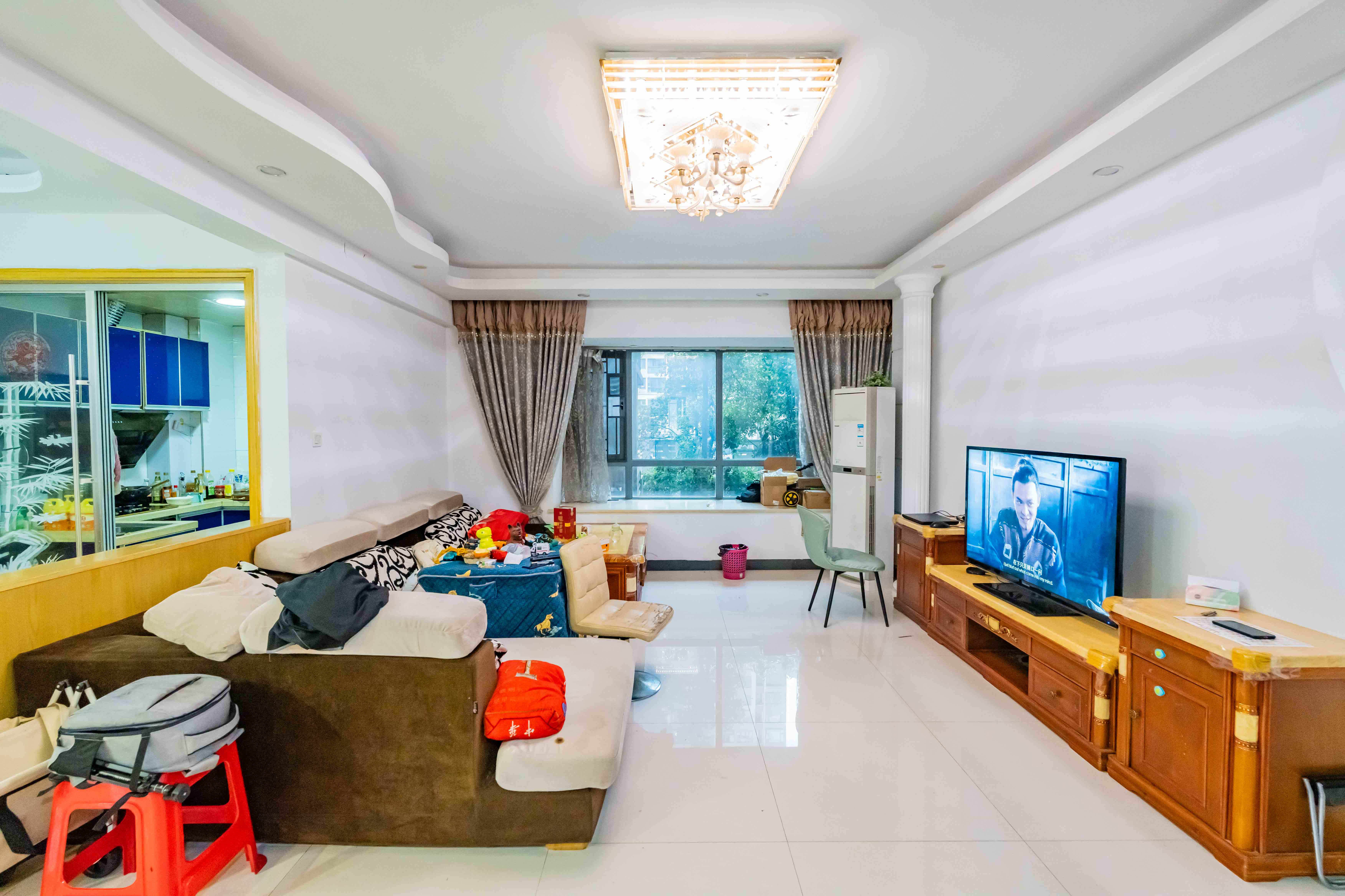 月畔湾  3室2厅1卫    96.0万 月畔湾  3室2厅1卫    96.0万