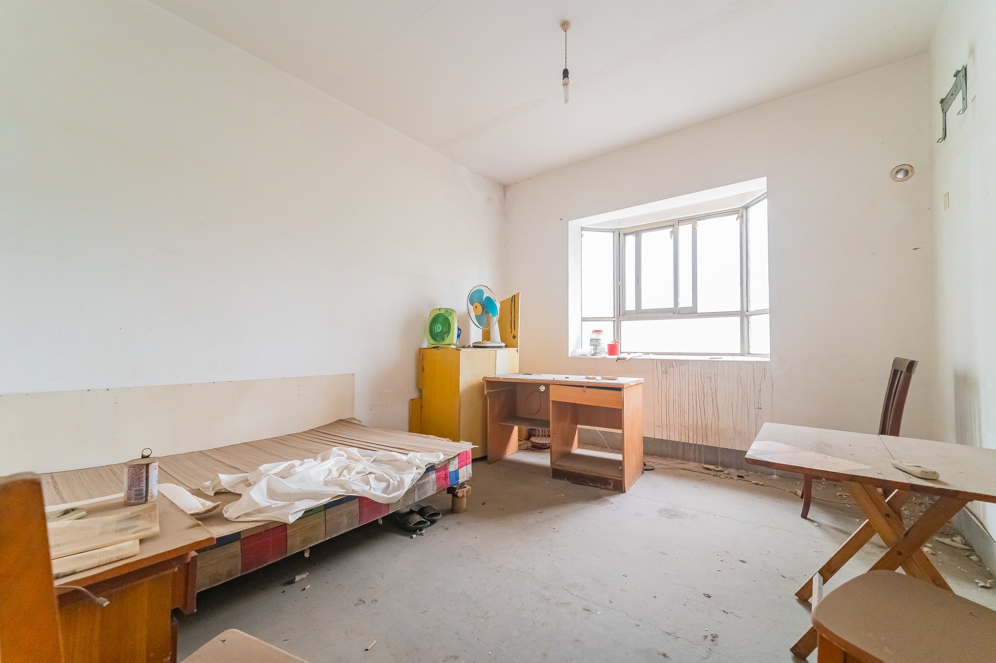 电信公司宿舍 3室2厅2卫 39.8万 电信公司宿舍 3室2厅2卫 39.8万其他