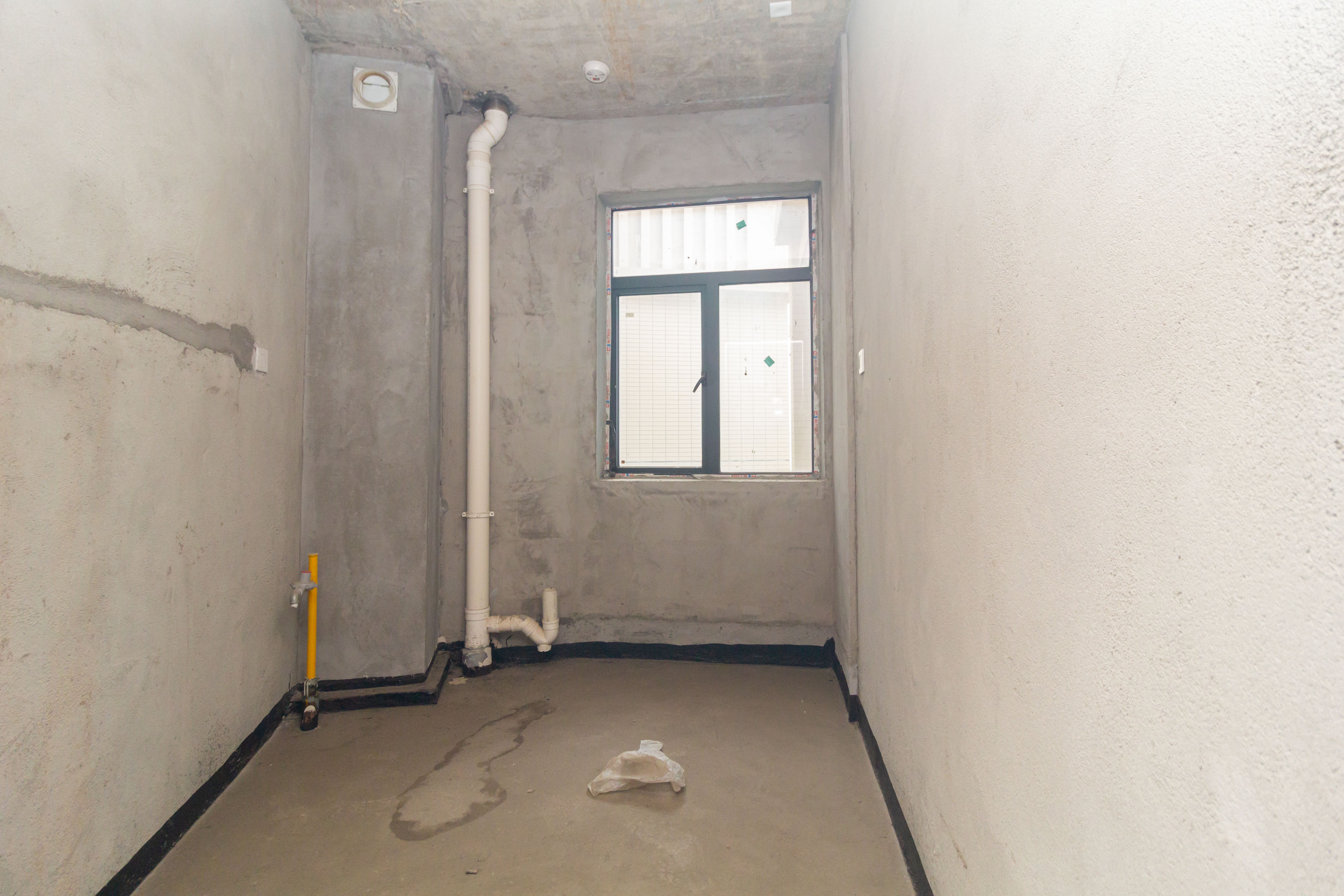 辉煌国际城二期 4室2厅2卫 98.0万 辉煌国际城二期 4室2厅2卫 98.0万厨房