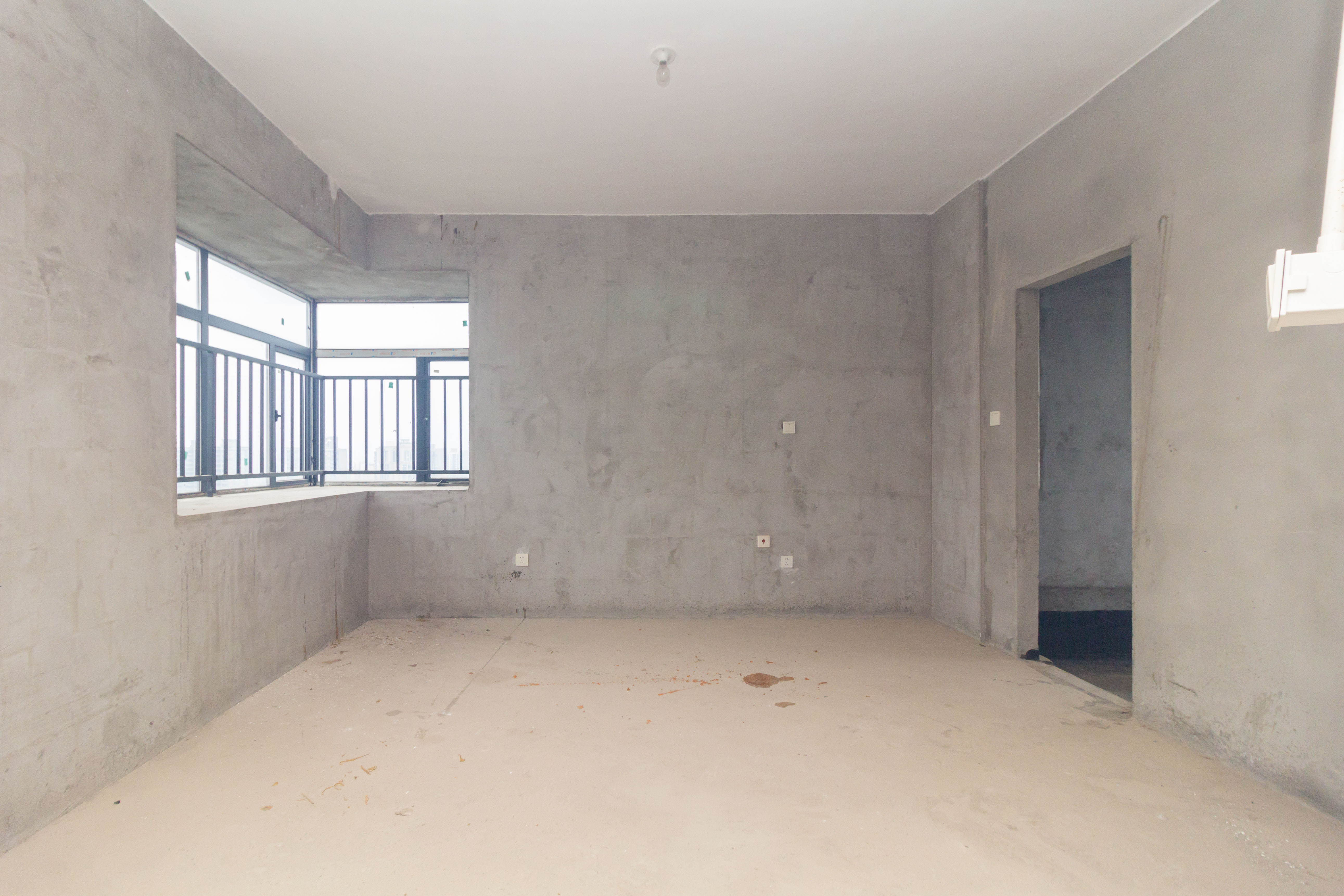 辉煌国际城二期 4室2厅2卫 98.0万 辉煌国际城二期 4室2厅2卫 98.0万卧室