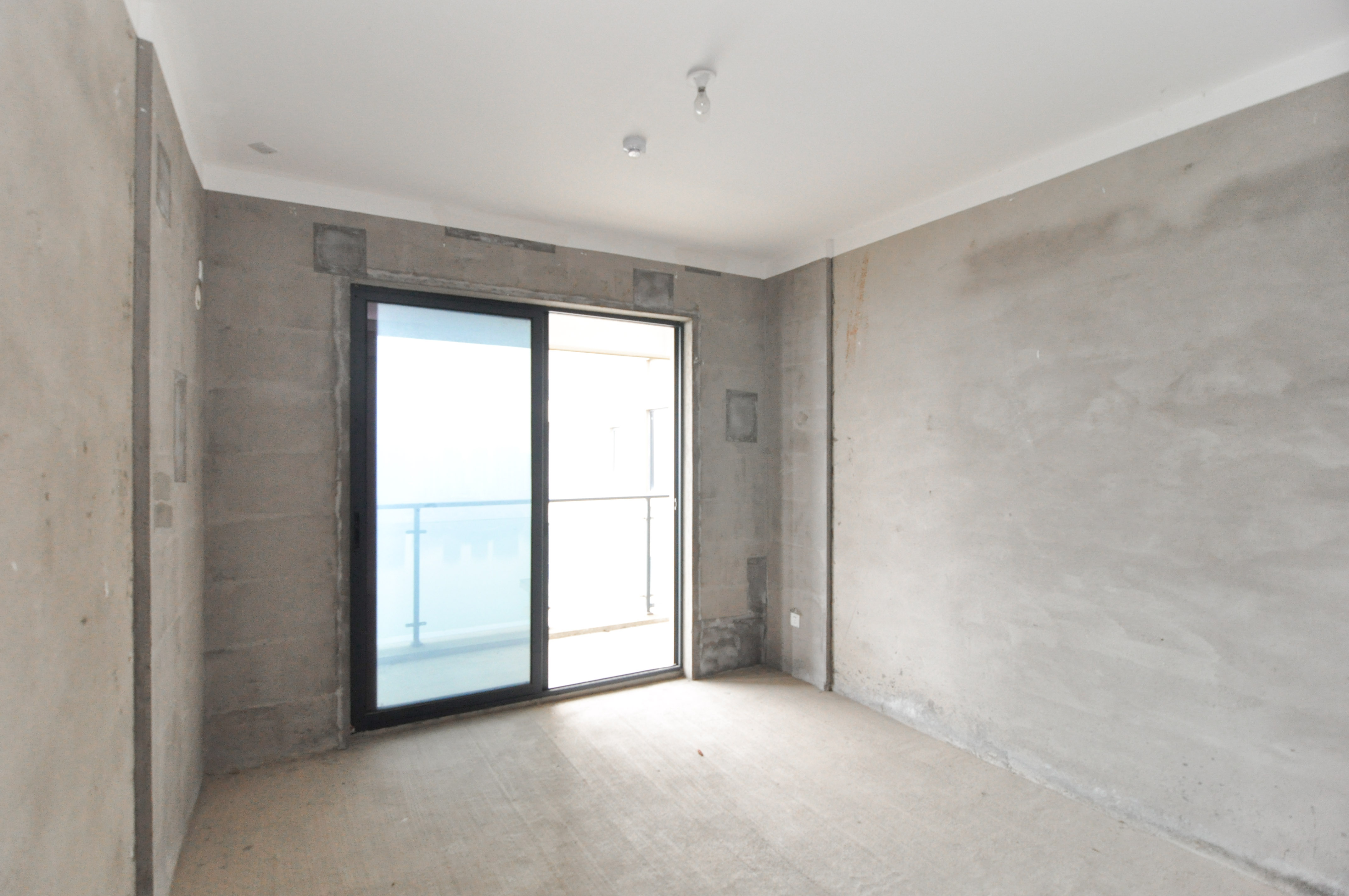 中建梅溪湖中心  4室2厅3卫   268.00万其他
