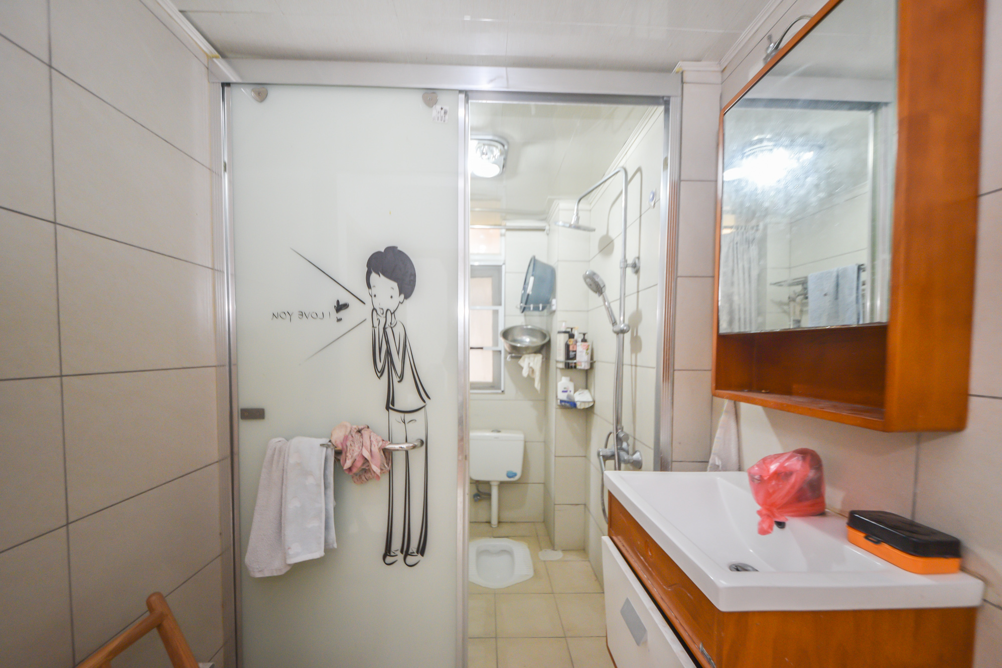 宏泽佳园  3室1厅1卫   158.00万卫生间