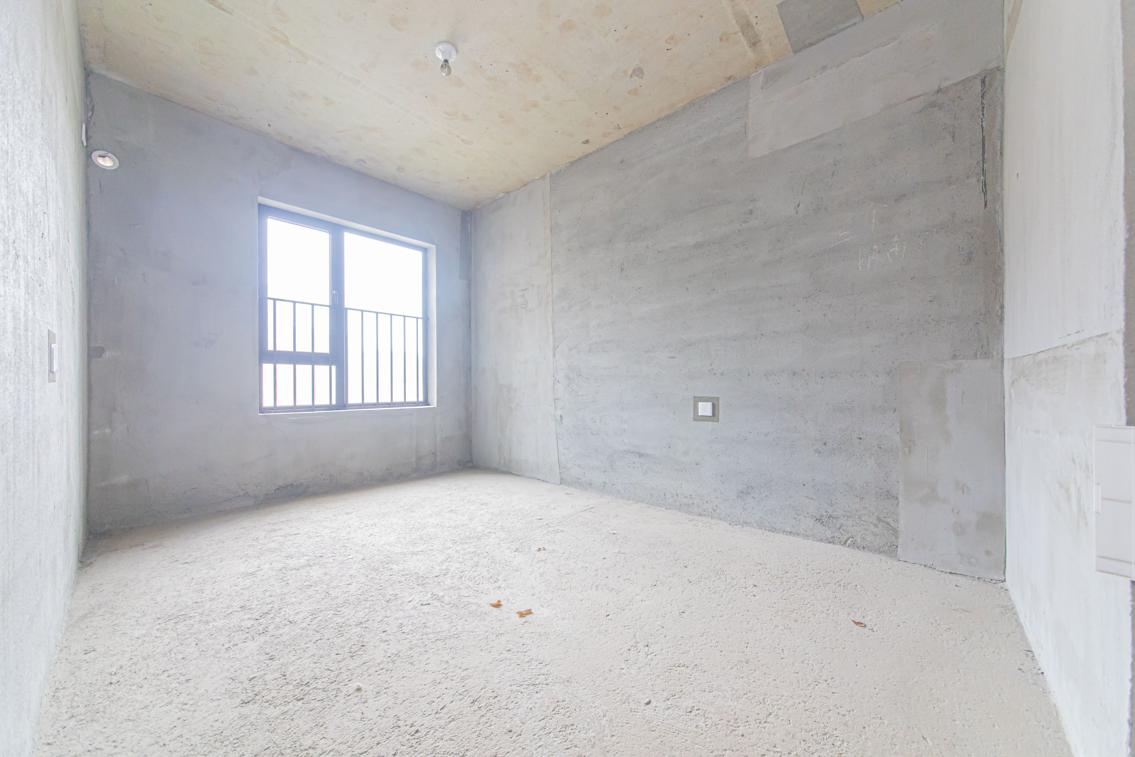 长沙美的梧桐庄园  4室4厅2卫   230.00万卧室