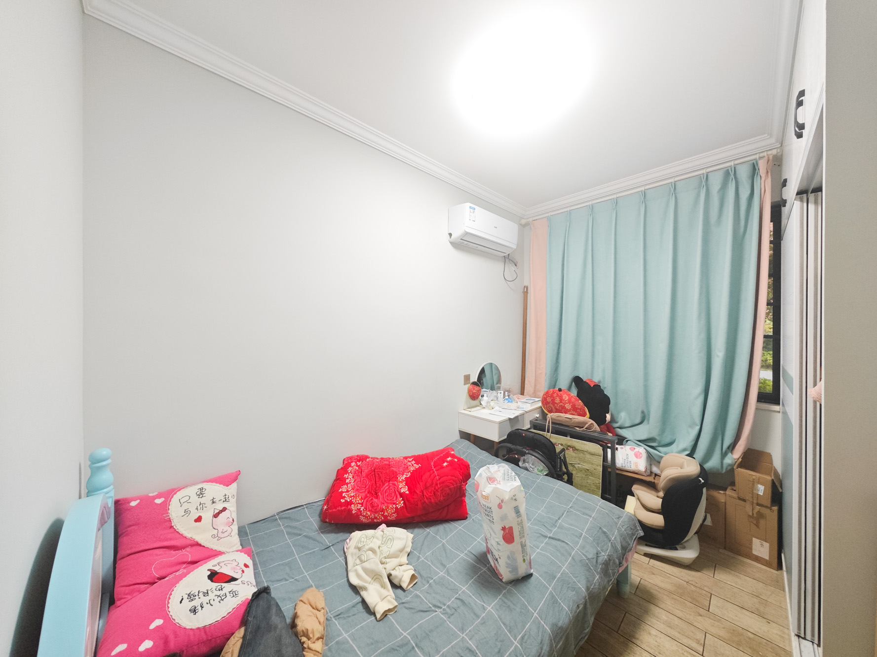 中建嘉和城  0室0厅0卫   95.00万卧室