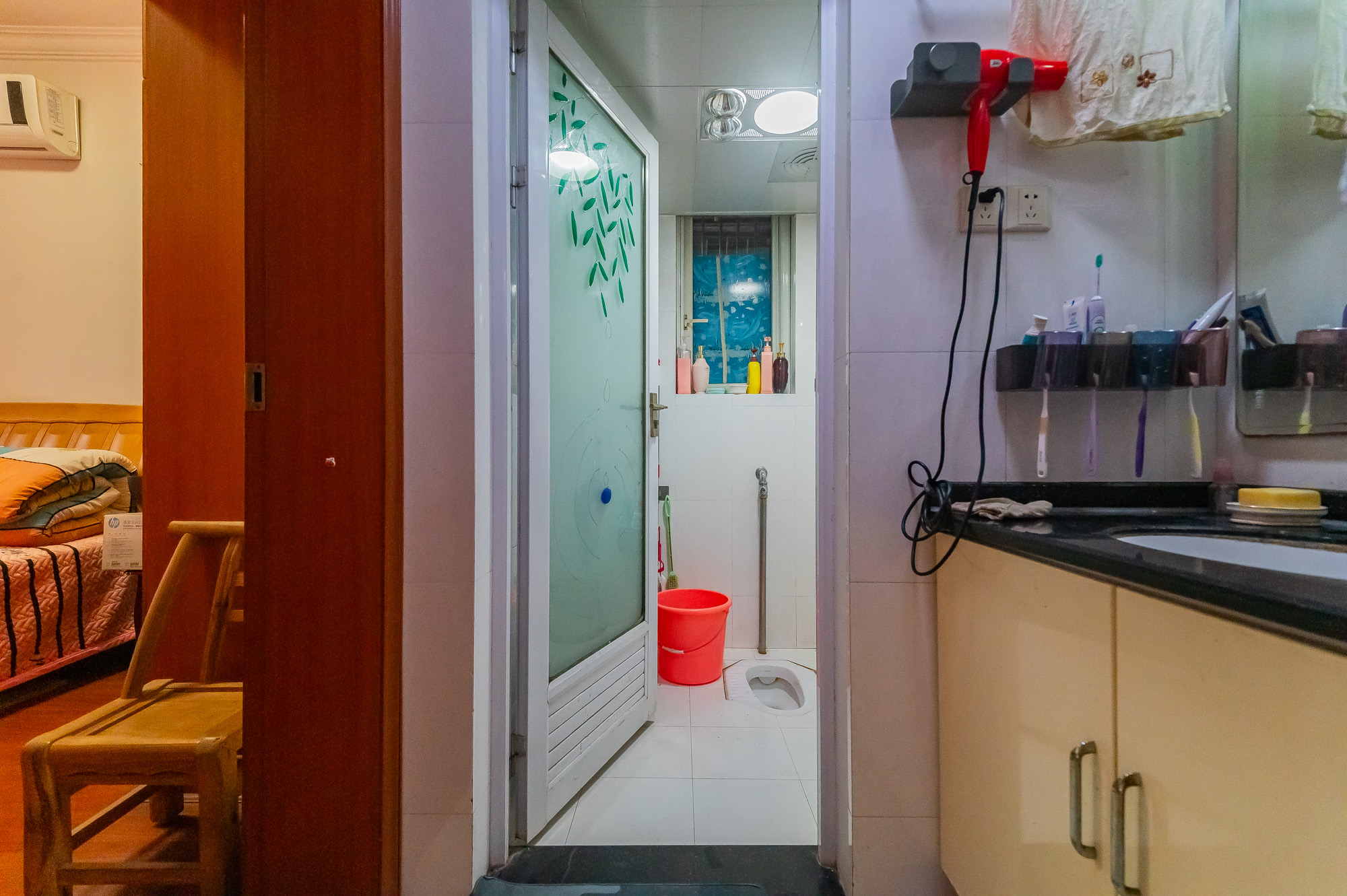 景上鑫苑  3室2厅1卫    57.8万 景上鑫苑  3室2厅1卫    57.8万卫生间