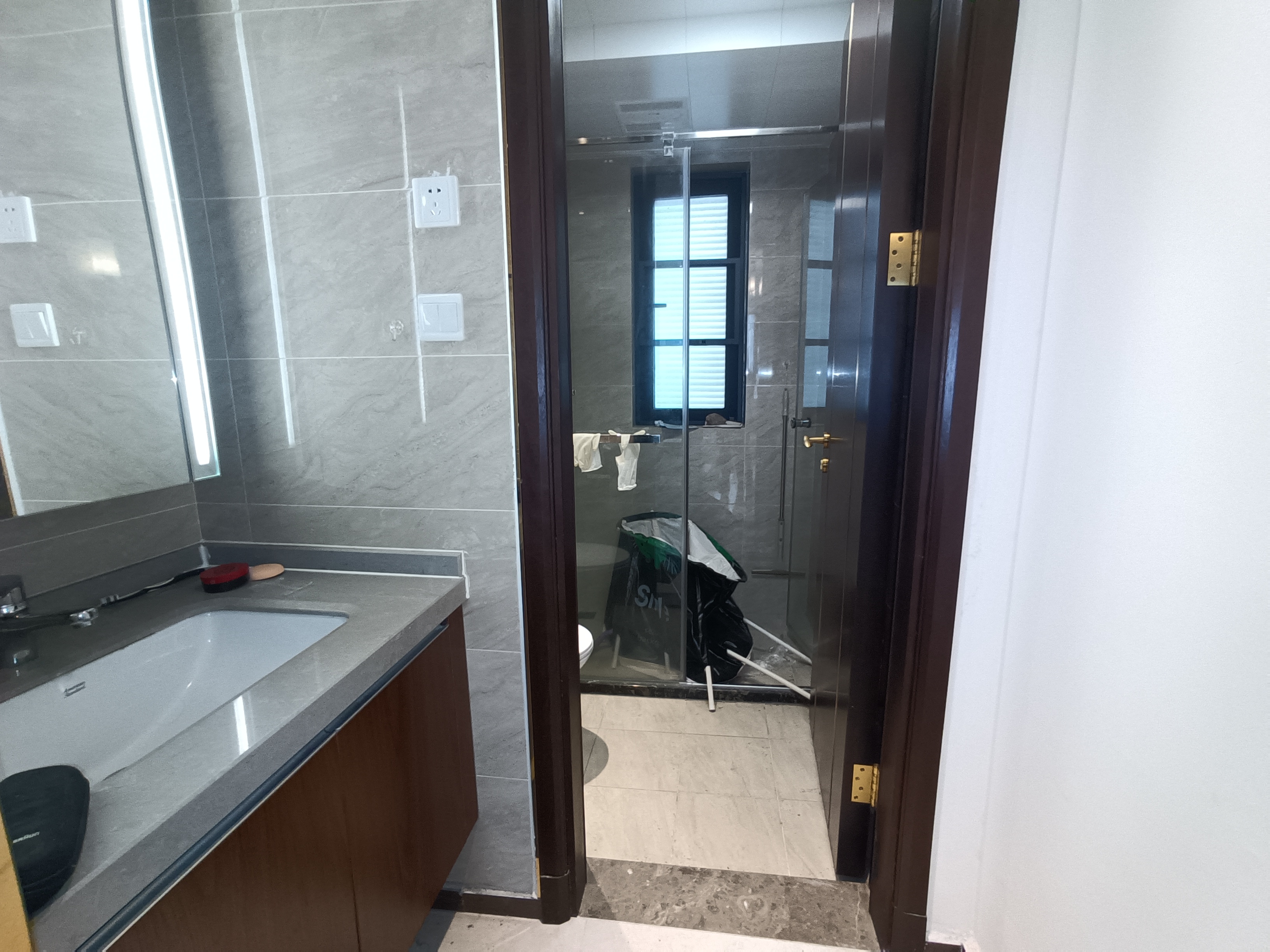 株洲恒大悦珑台 3室2厅2卫 78.0万 株洲恒大悦珑台 3室2厅2卫 78.0万室内图