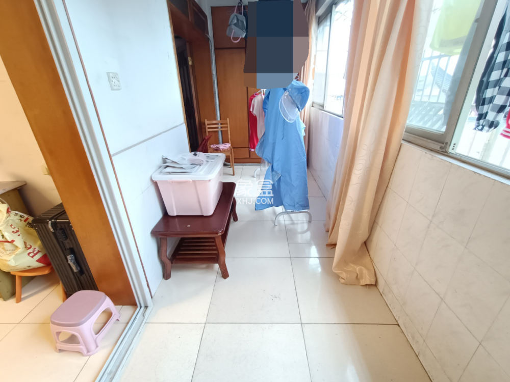 塔松小區(qū)  2室1廳1衛(wèi)   60.00萬