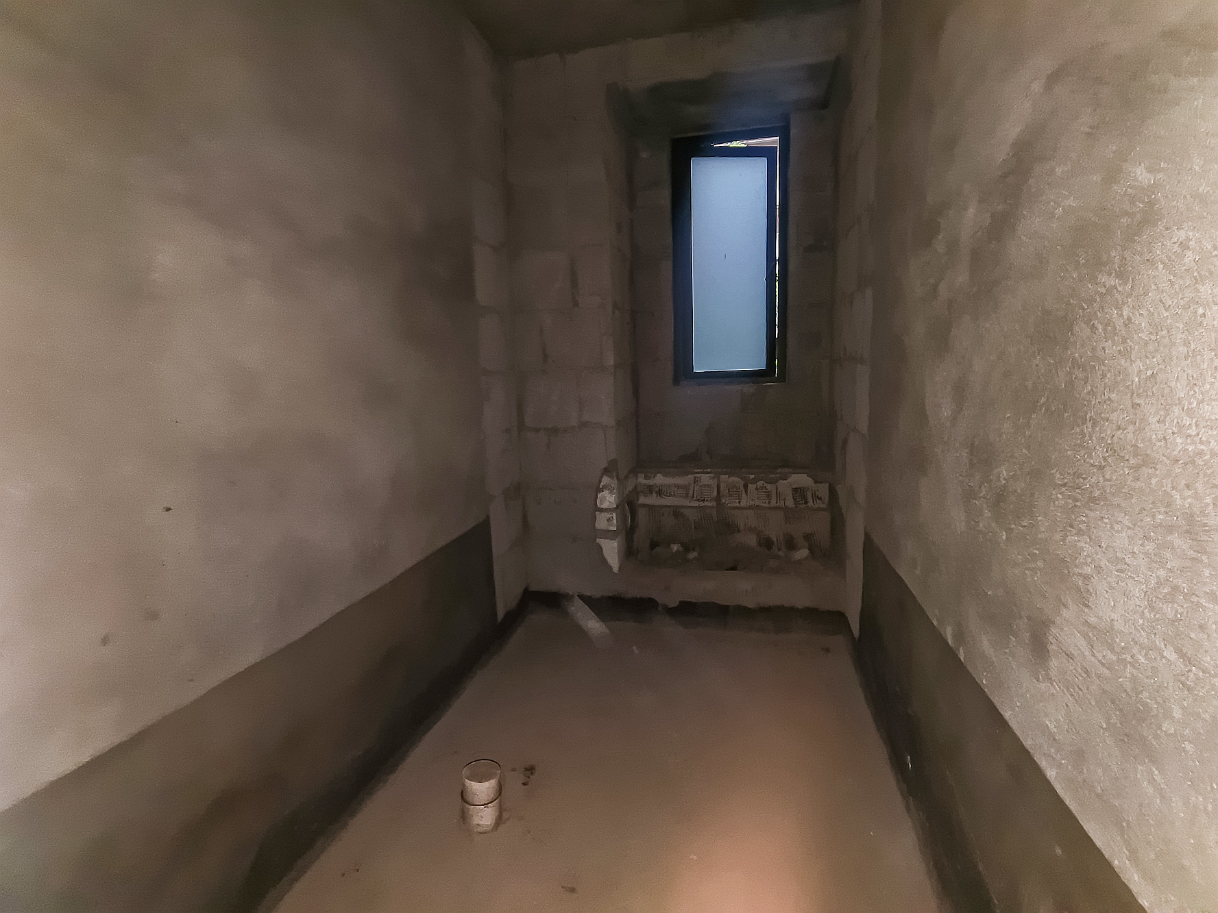 合能枫丹新里  5室2厅2卫    198.0万卫生间