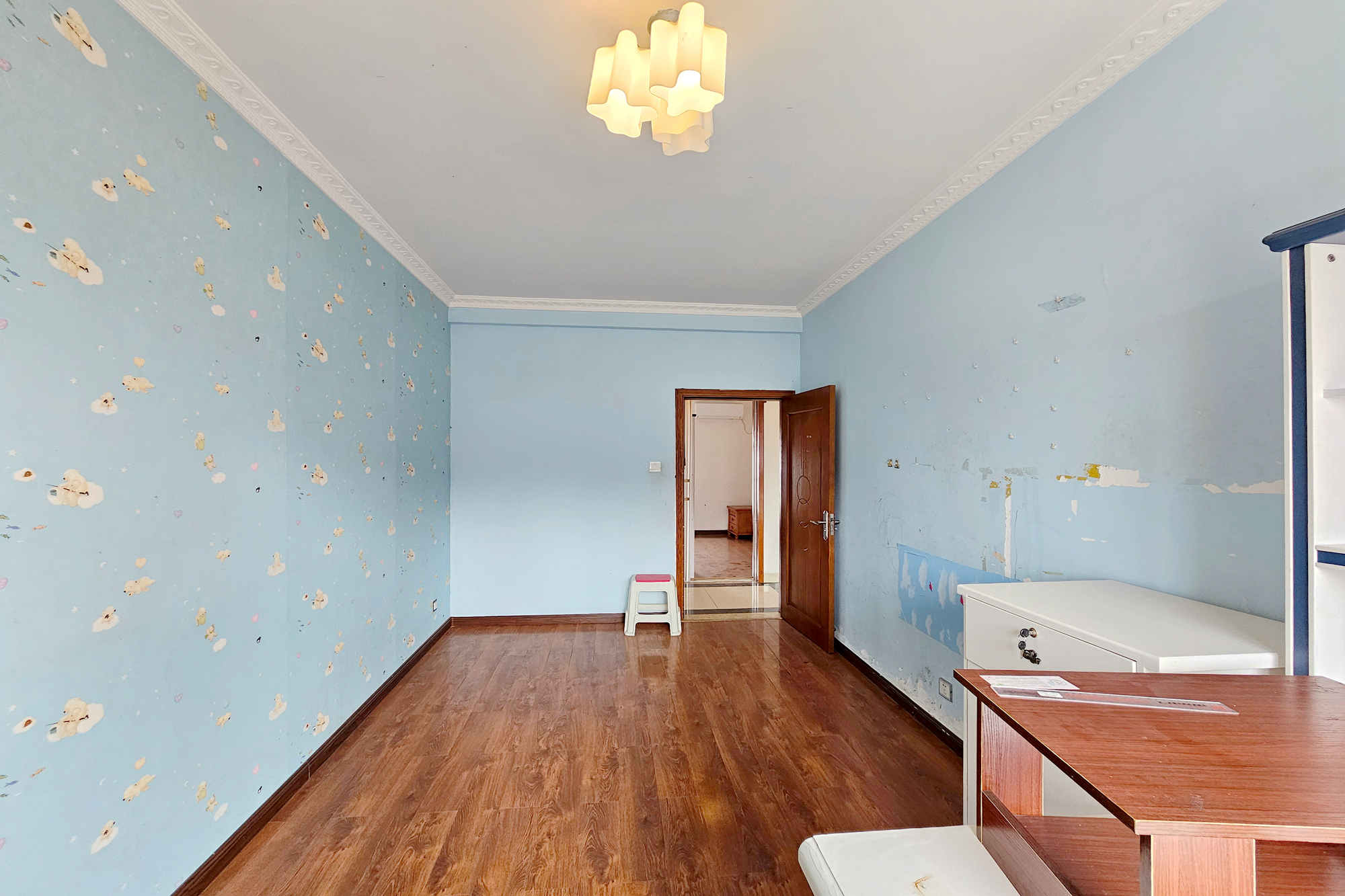 茂华国际湘 4室2厅2卫 167.8万 茂华国际湘 4室2厅2卫 167.8万卧室