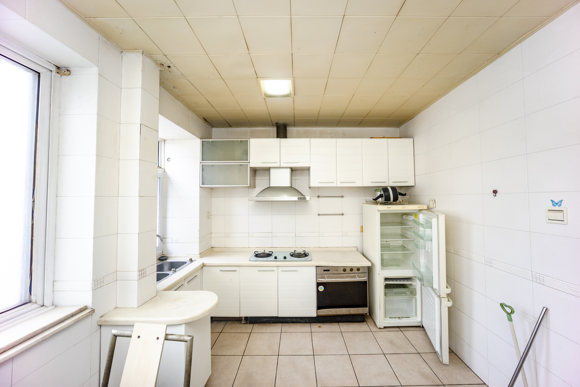 湖南第六工程有限公司机关小区(六公司机关大院)  2室1厅1卫    45.0万 湖南第六工程有限公司机关小区(六公司机关大院)  2室1厅1卫    45.0万厨房