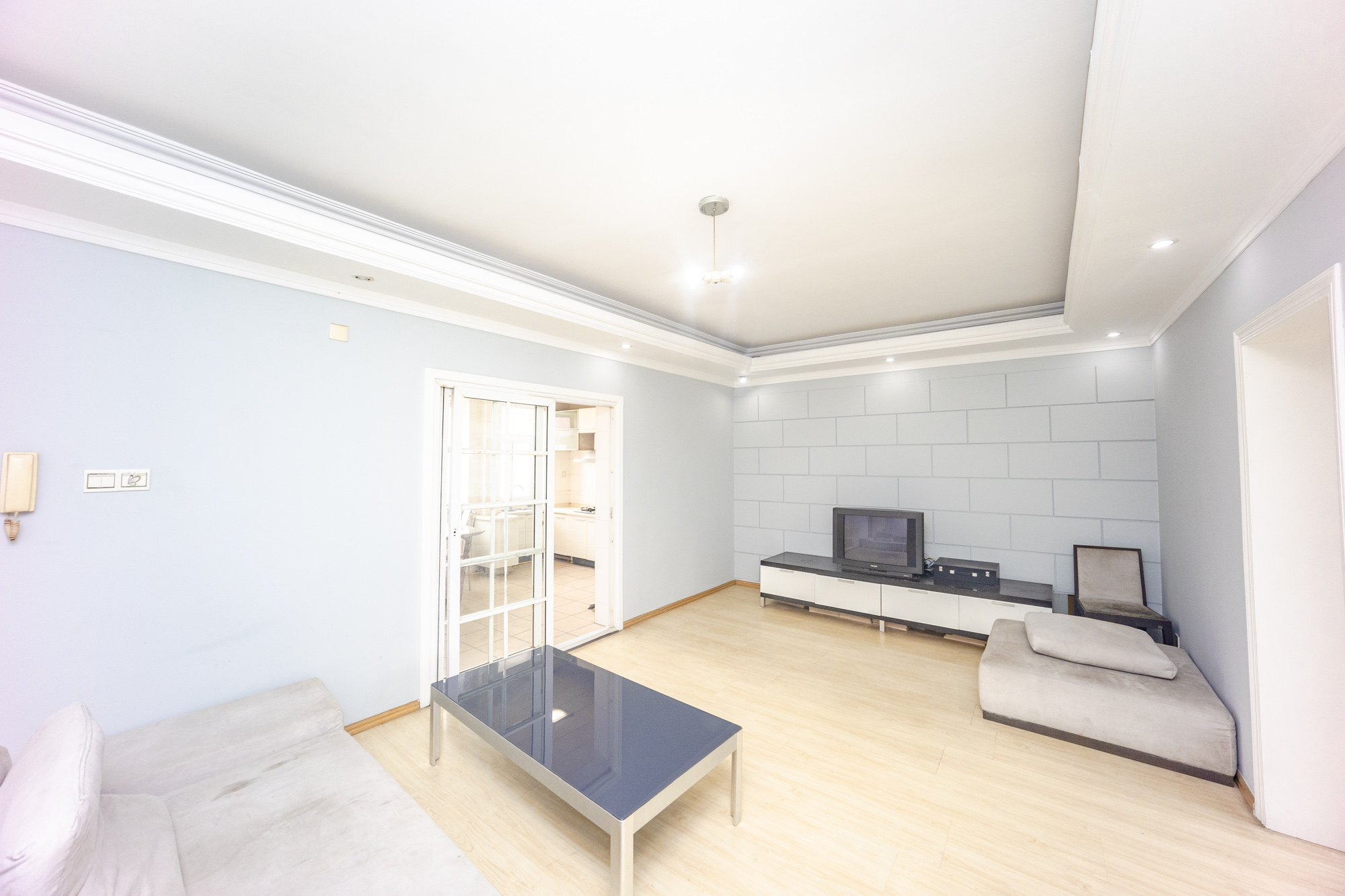 湖南第六工程有限公司机关小区(六公司机关大院)  2室1厅1卫    45.0万 湖南第六工程有限公司机关小区(六公司机关大院)  2室1厅1卫    45.0万客厅