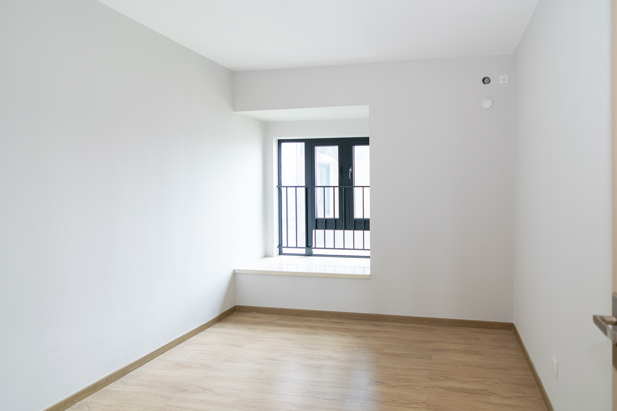 时代年华  4室2厅2卫    112.7万 时代年华  4室2厅2卫    112.7万卧室