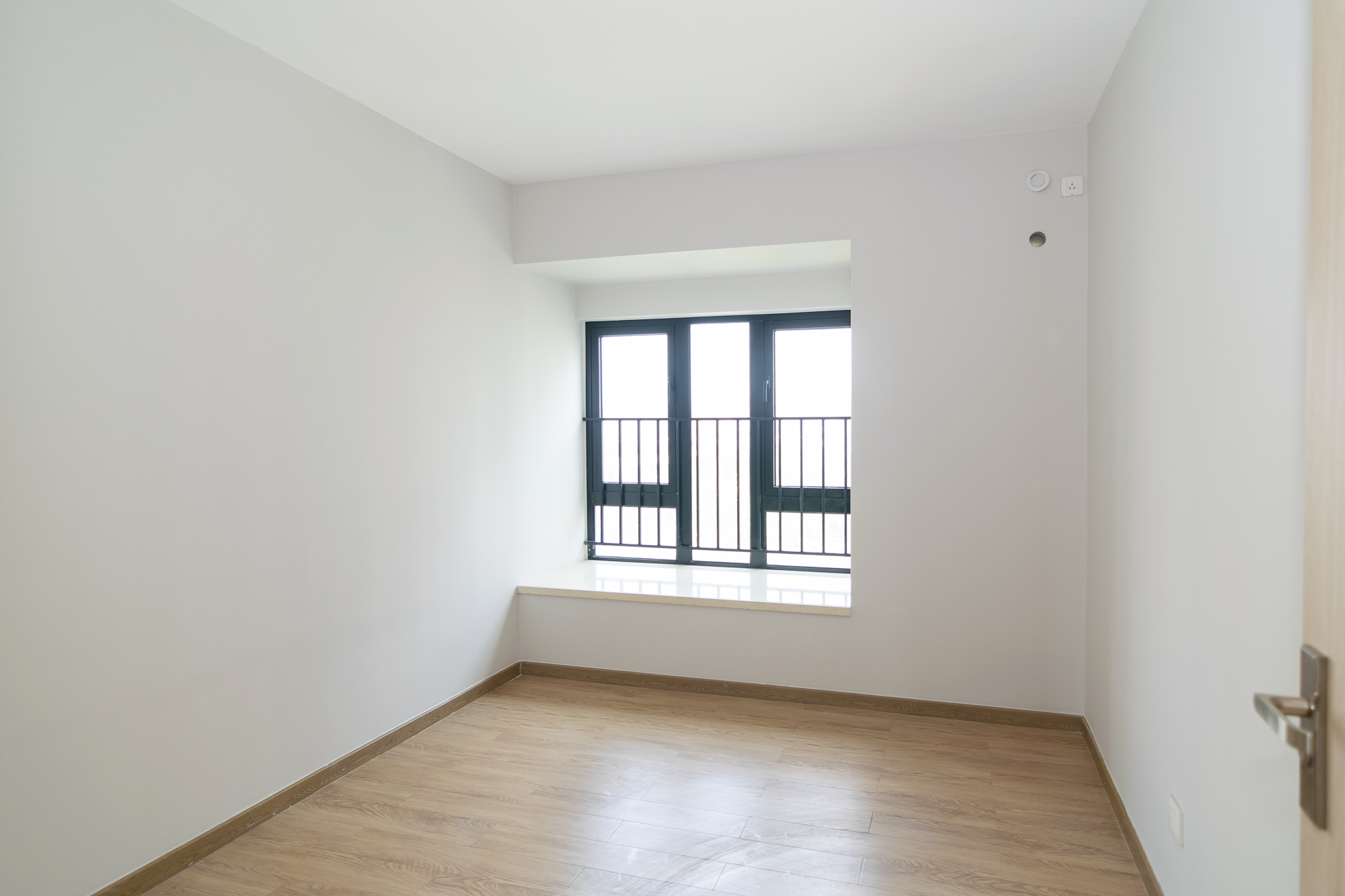 时代年华  4室2厅2卫    112.7万 时代年华  4室2厅2卫    112.7万卧室