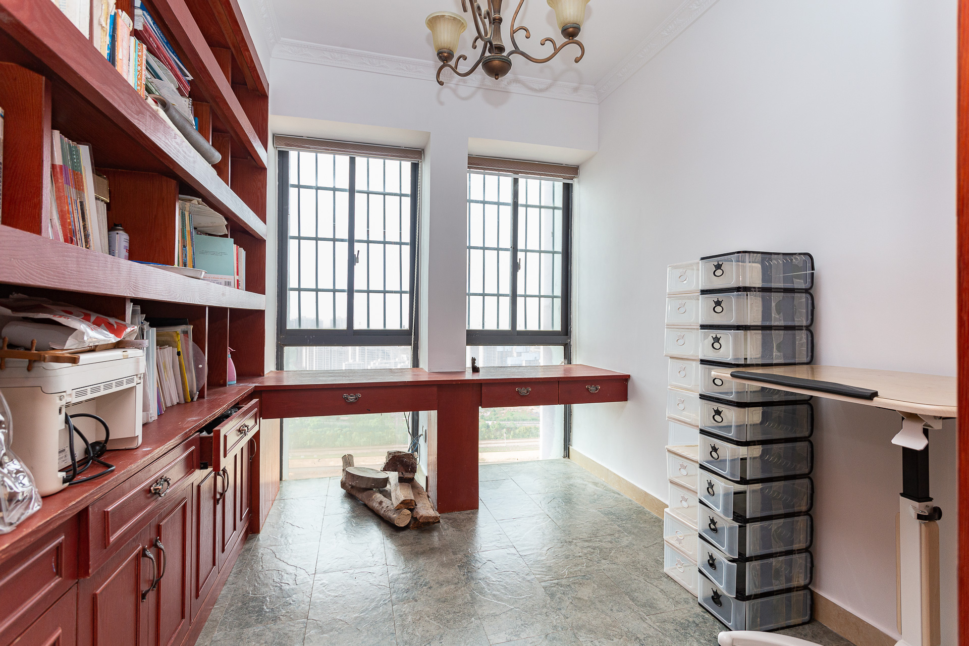 勤诚达新界 5室2厅2卫 110.0万 勤诚达新界 5室2厅2卫 110.0万卧室