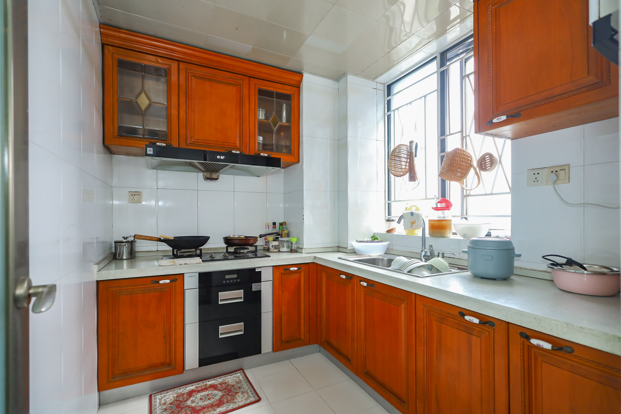 美林银谷  3室2厅2卫    125.0万 美林银谷  3室2厅2卫    125.0万厨房