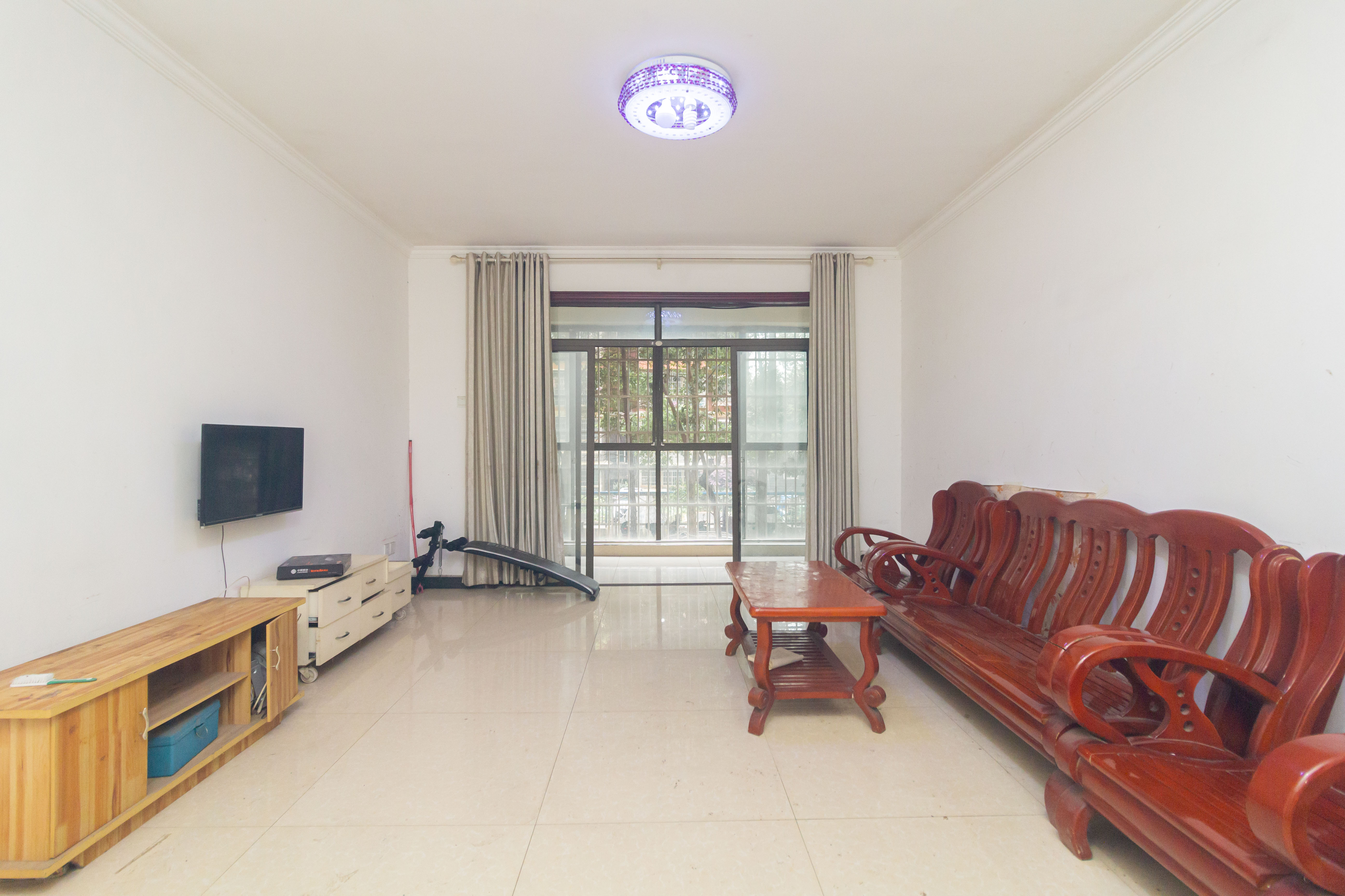 方略潇邦  3室2厅1卫    65.6万 方略潇邦  3室2厅1卫    65.6万客厅