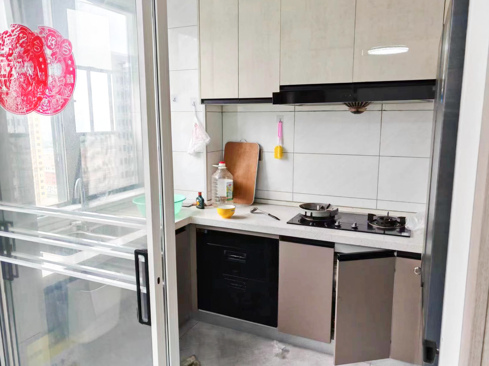 绿色金典  3室2厅2卫    95.0万 绿色金典  3室2厅2卫    95.0万厨房