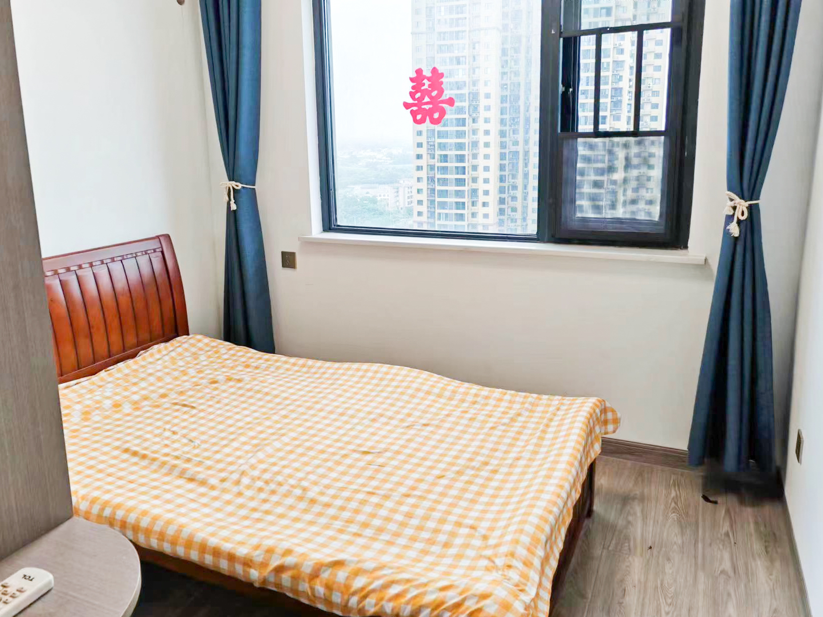 绿色金典  3室2厅2卫    95.0万 绿色金典  3室2厅2卫    95.0万卧室