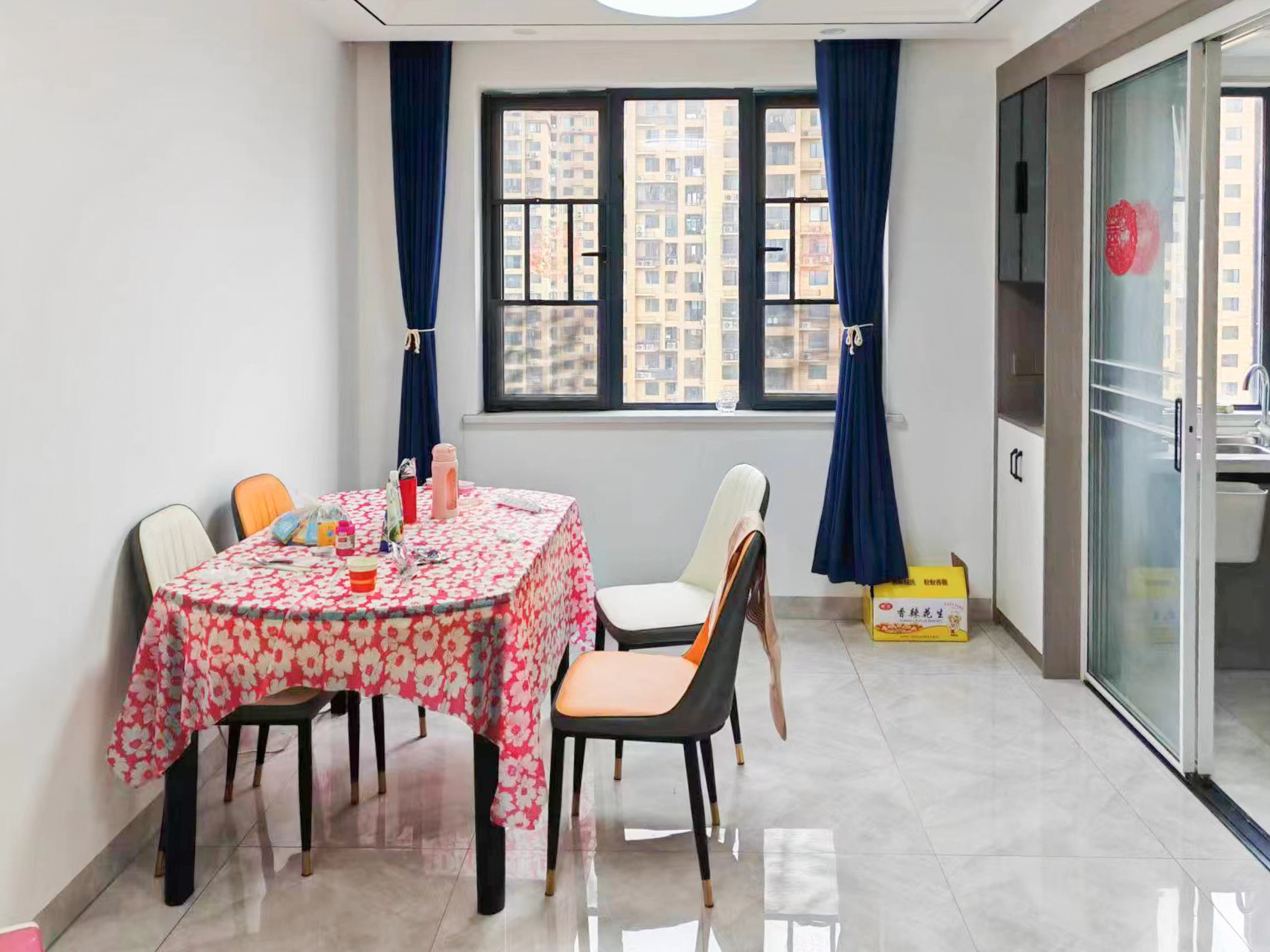 绿色金典  3室2厅2卫    95.0万 绿色金典  3室2厅2卫    95.0万客厅