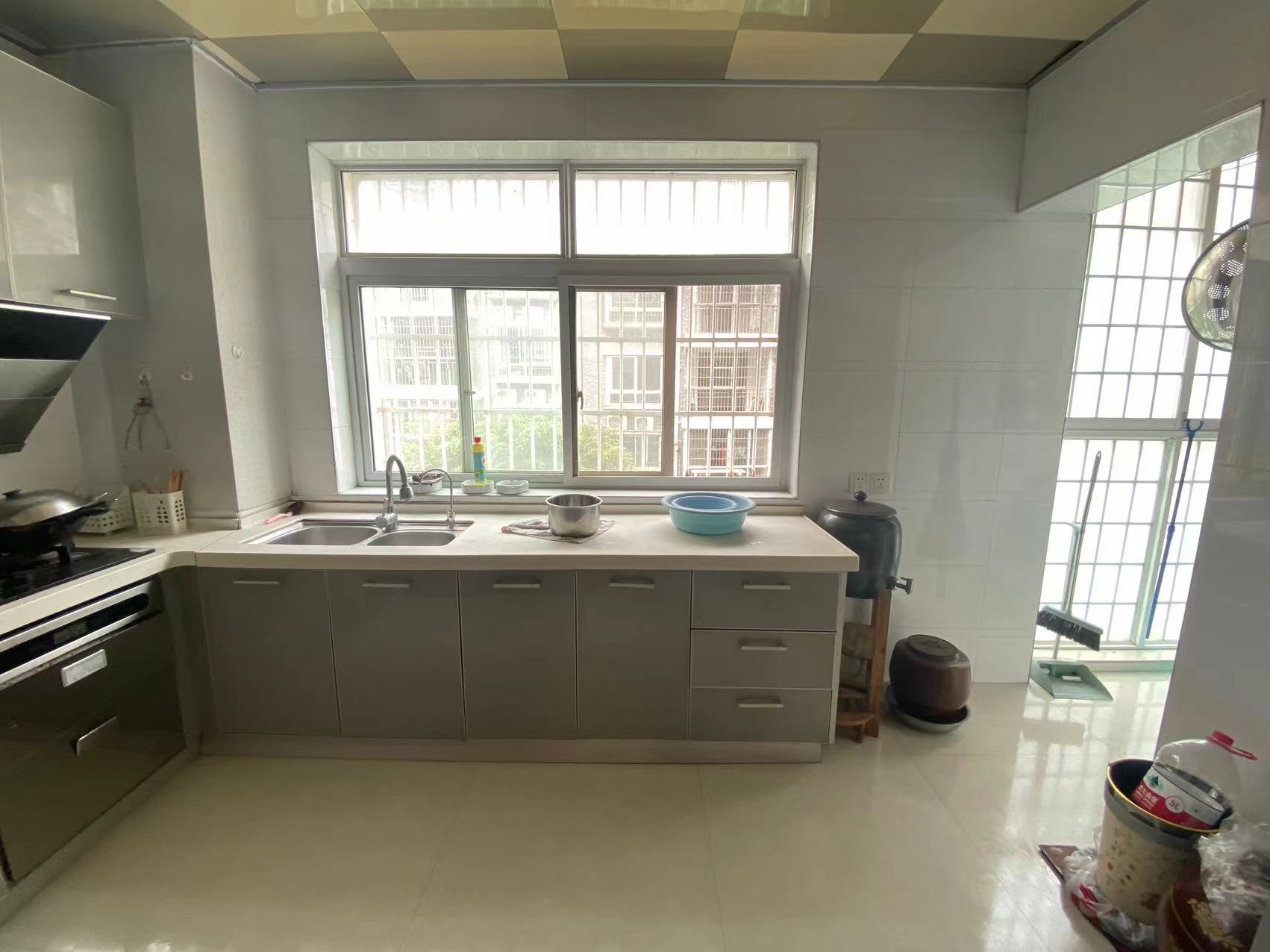 枫溪苑 4室2厅2卫 62.0万 枫溪苑 4室2厅2卫 62.0万室内图