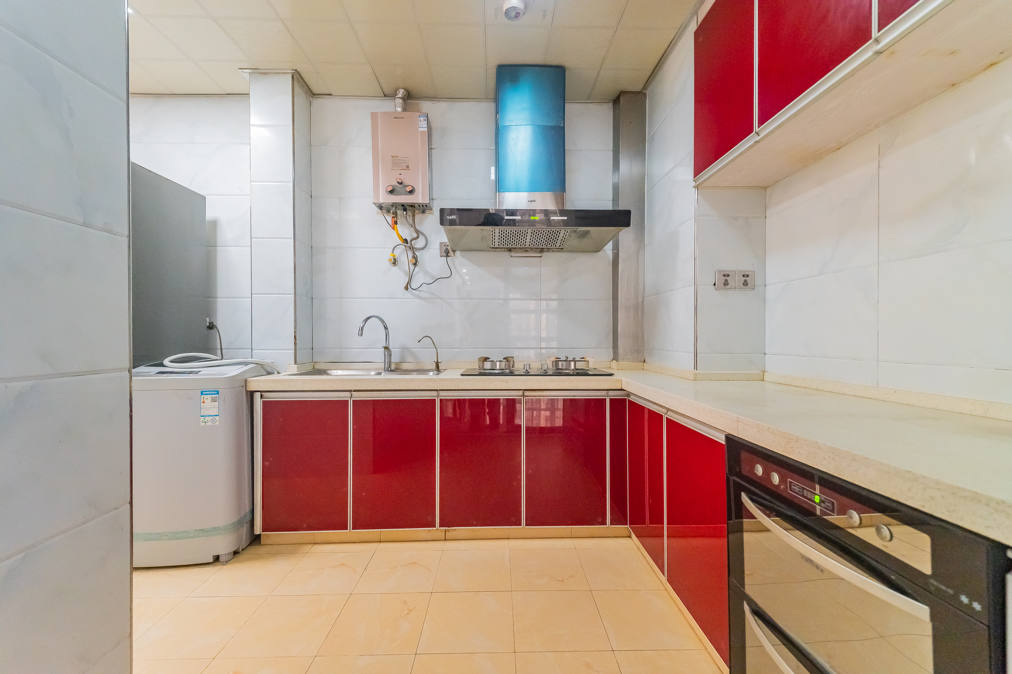 华润凤凰城三期  3室2厅1卫    78.8万厨房