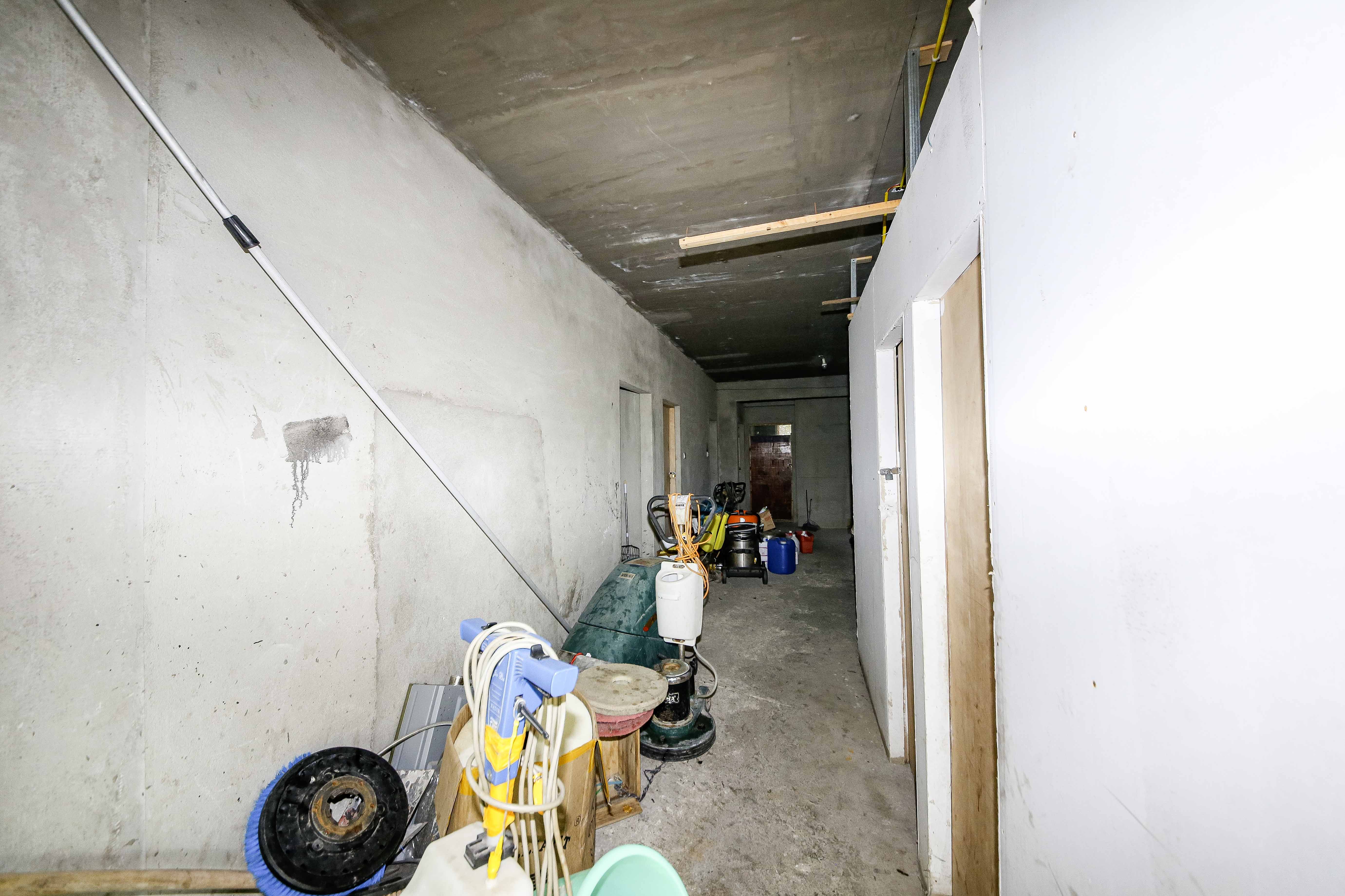 夏威夷碧水春城(碧桂园城市花园)  4室2厅2卫    99.0万 夏威夷碧水春城(碧桂园城市花园)  4室2厅2卫    99.0万客厅