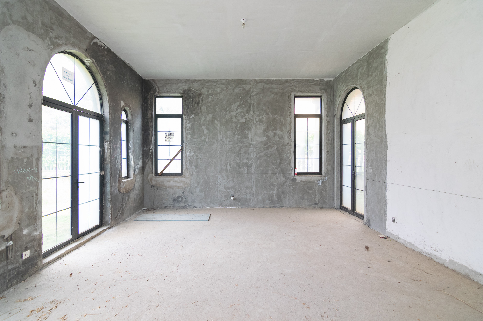 中粮北纬28°别墅  6室2厅5卫    750.0万 中粮北纬28°别墅  6室2厅5卫    750.0万客厅