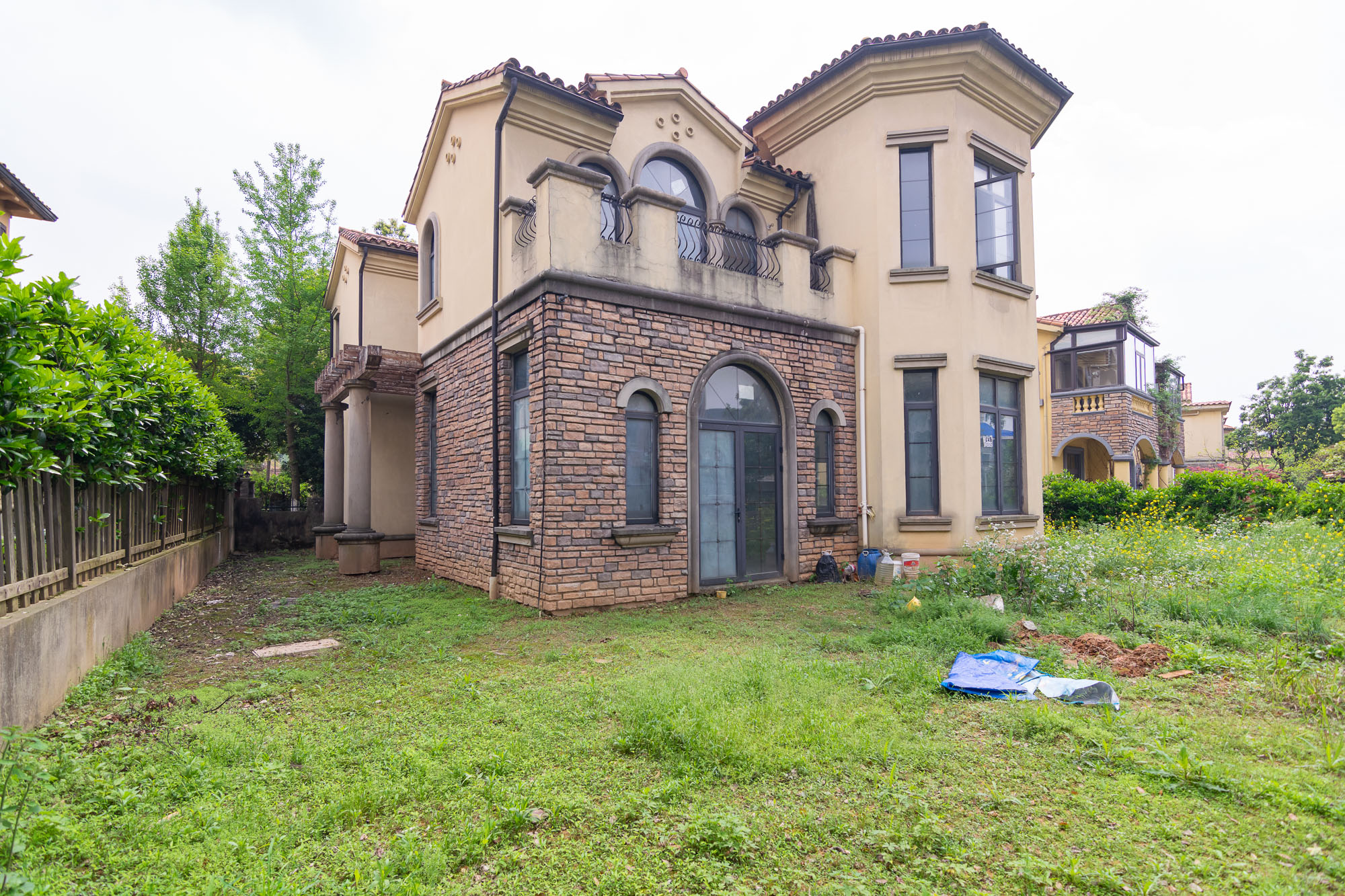 中粮北纬28°别墅  6室2厅5卫    750.0万 中粮北纬28°别墅  6室2厅5卫    750.0万其他