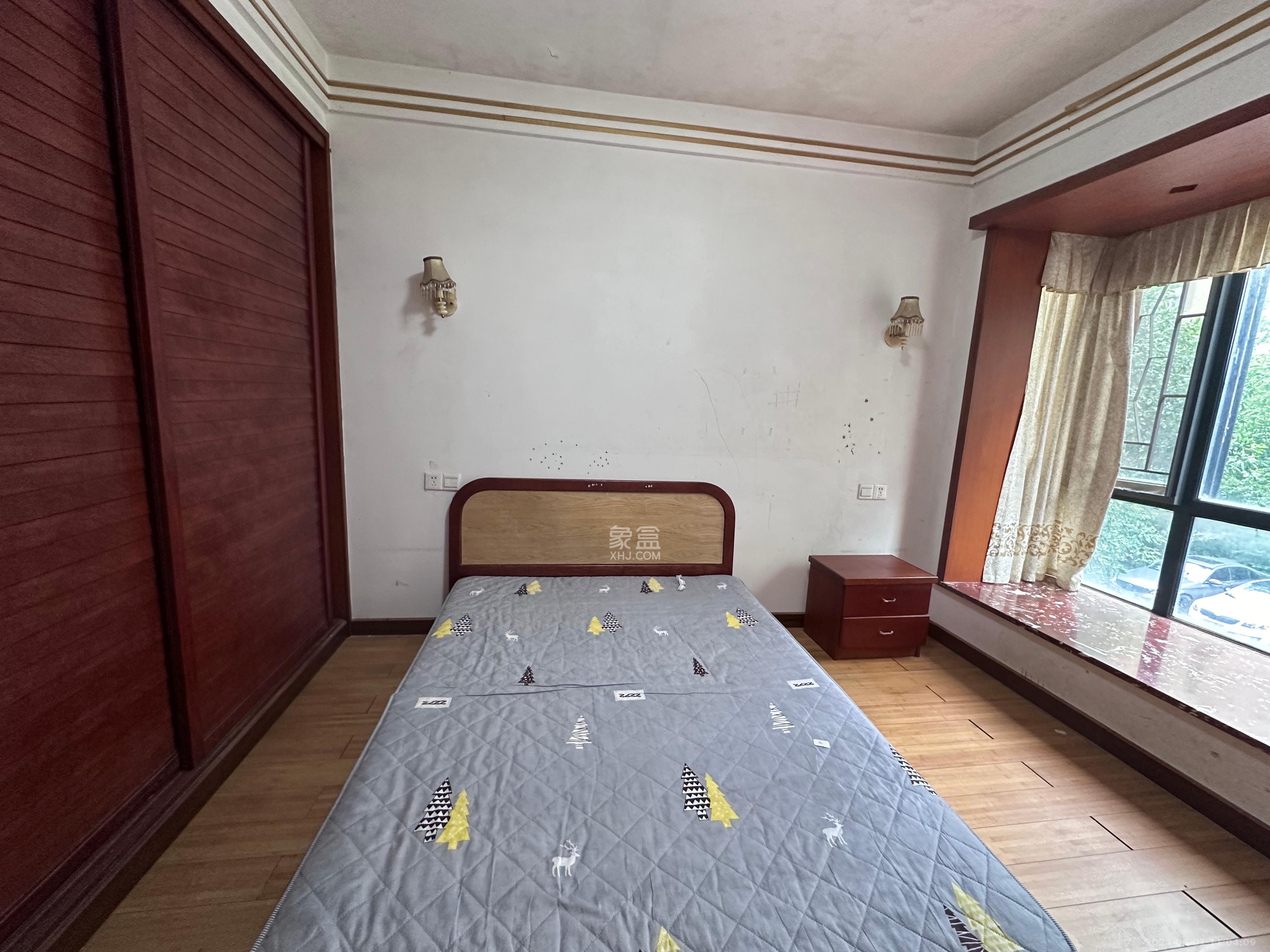 中建麓山和苑  2室2厅1卫   1650.00元/月室内图