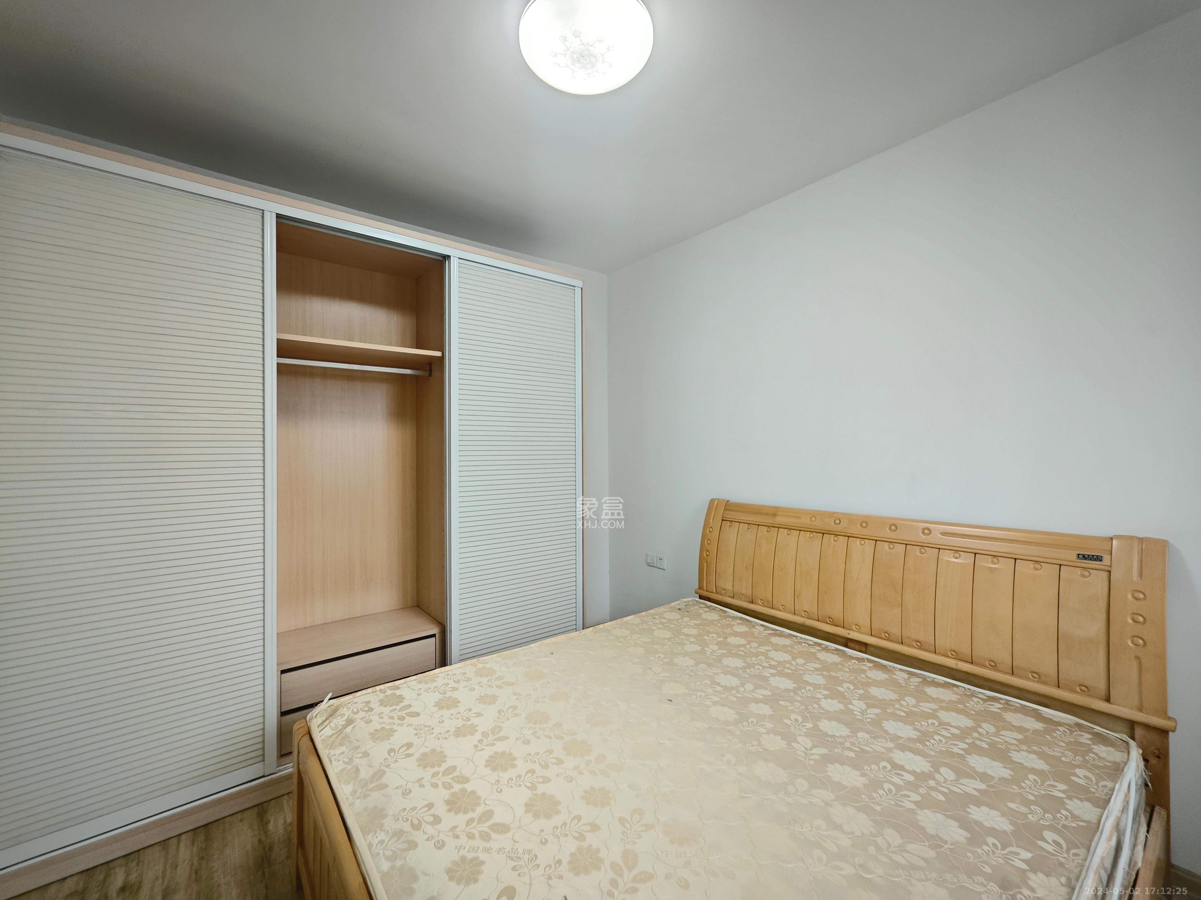 旭辉御府  3室2厅1卫   2300.00元/月室内图