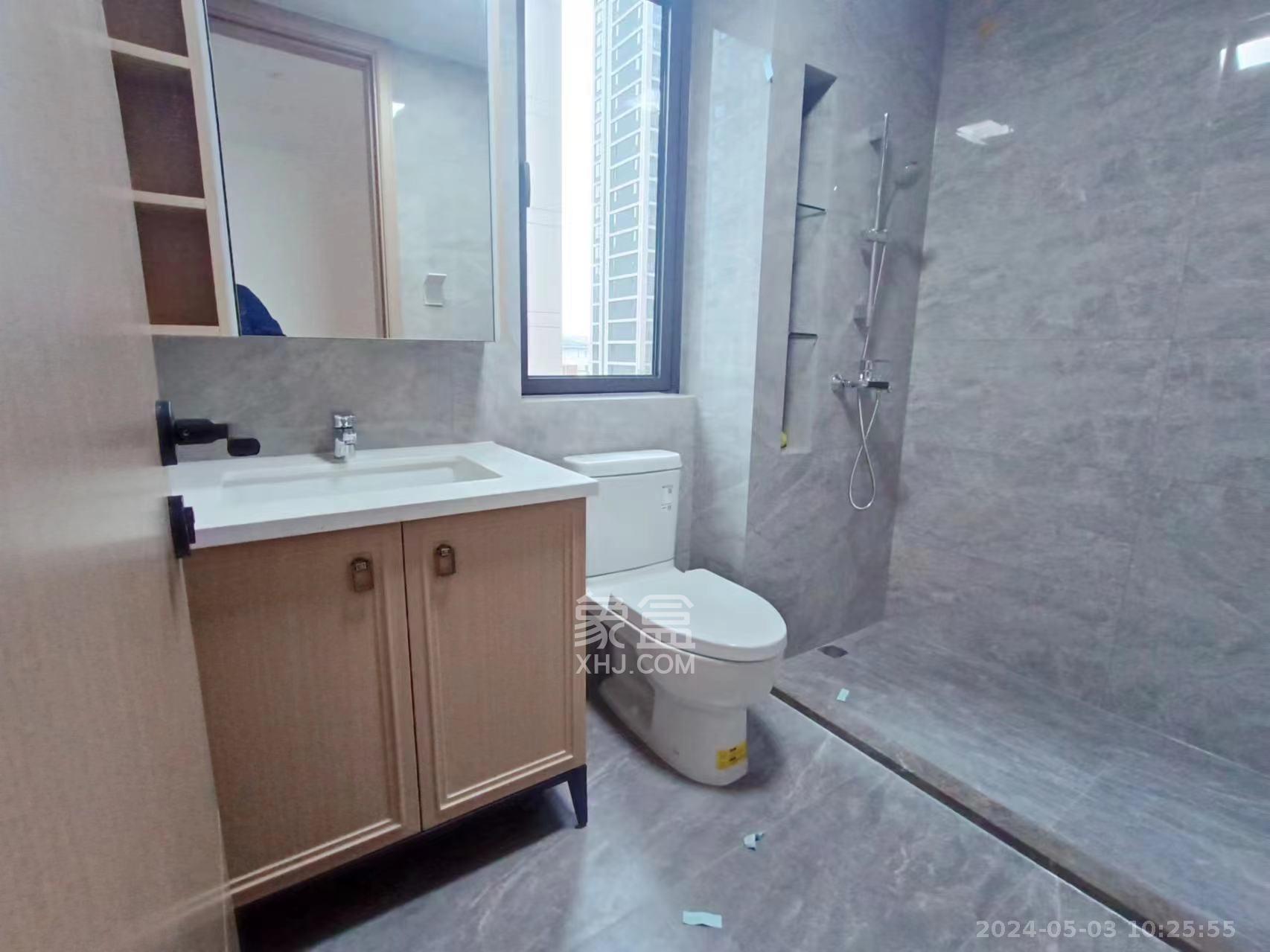 时代建发和著  4室2厅2卫   3500.00元/月室内图