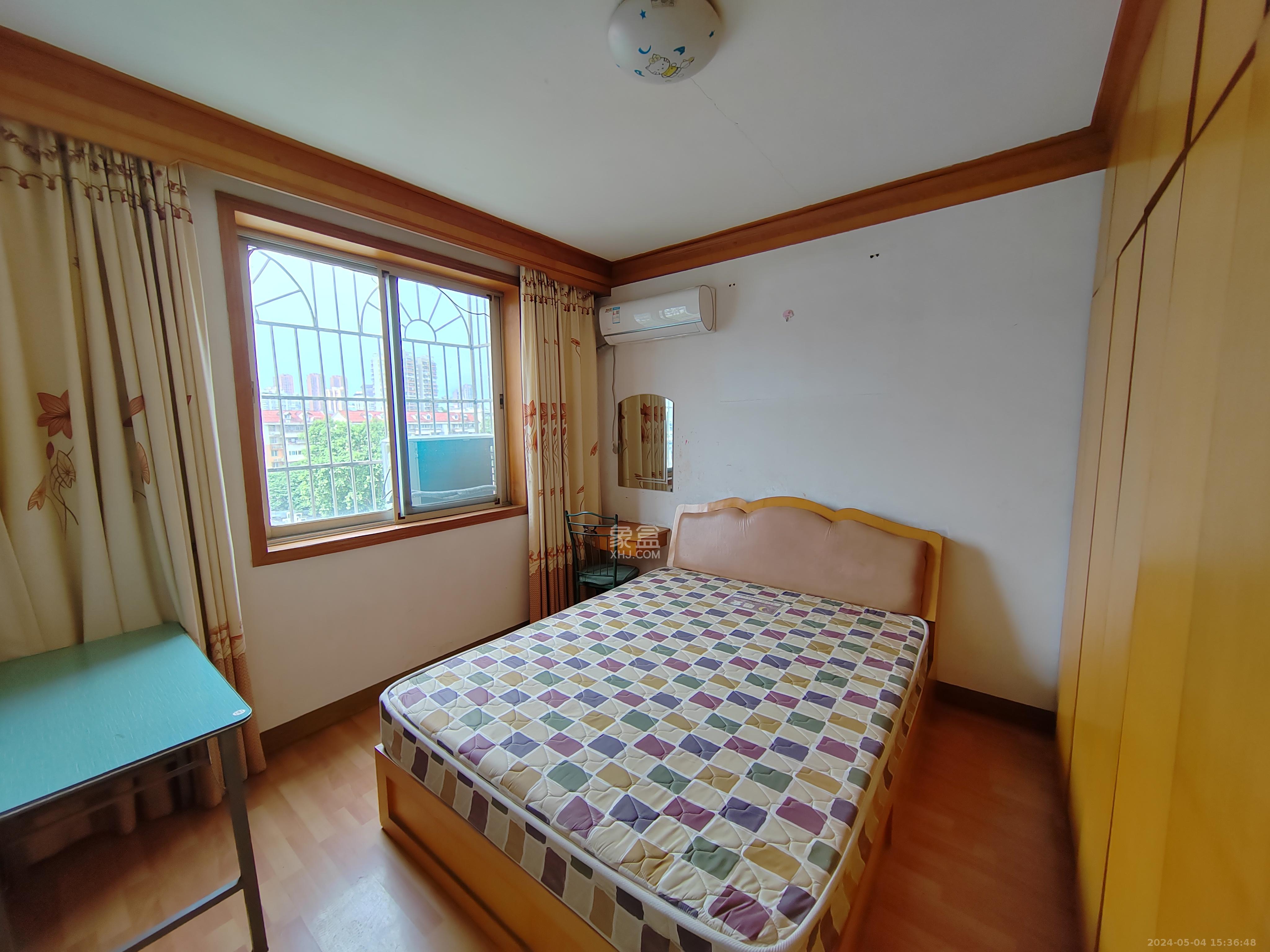 紫荊園社區(qū)新鐵路宿舍（長鐵下大垅）  2室1廳1衛(wèi)   1500.00元/月室內(nèi)圖