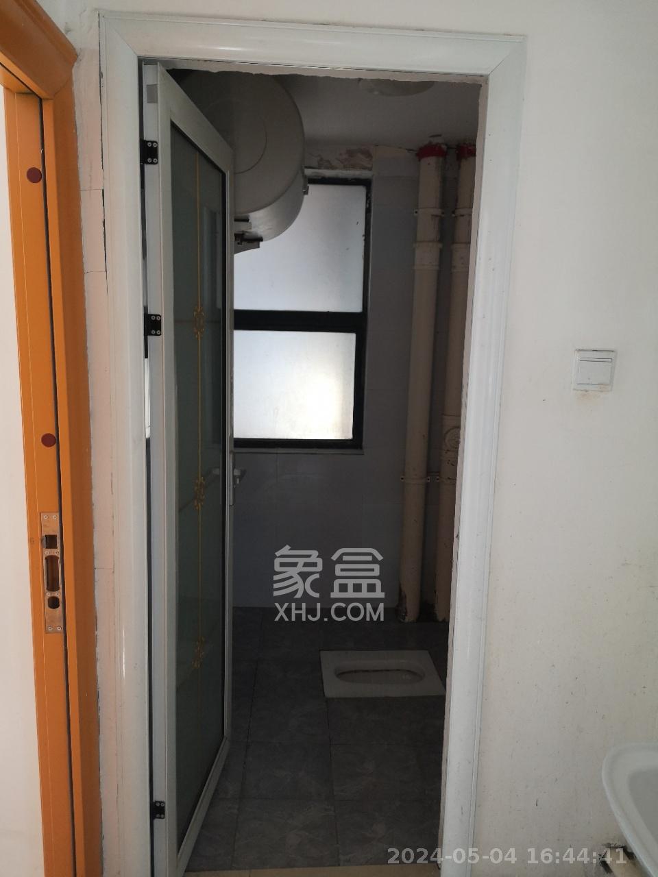 骑龙大街（骑龙苑）  5室1厅2卫   2400.00元/月室内图