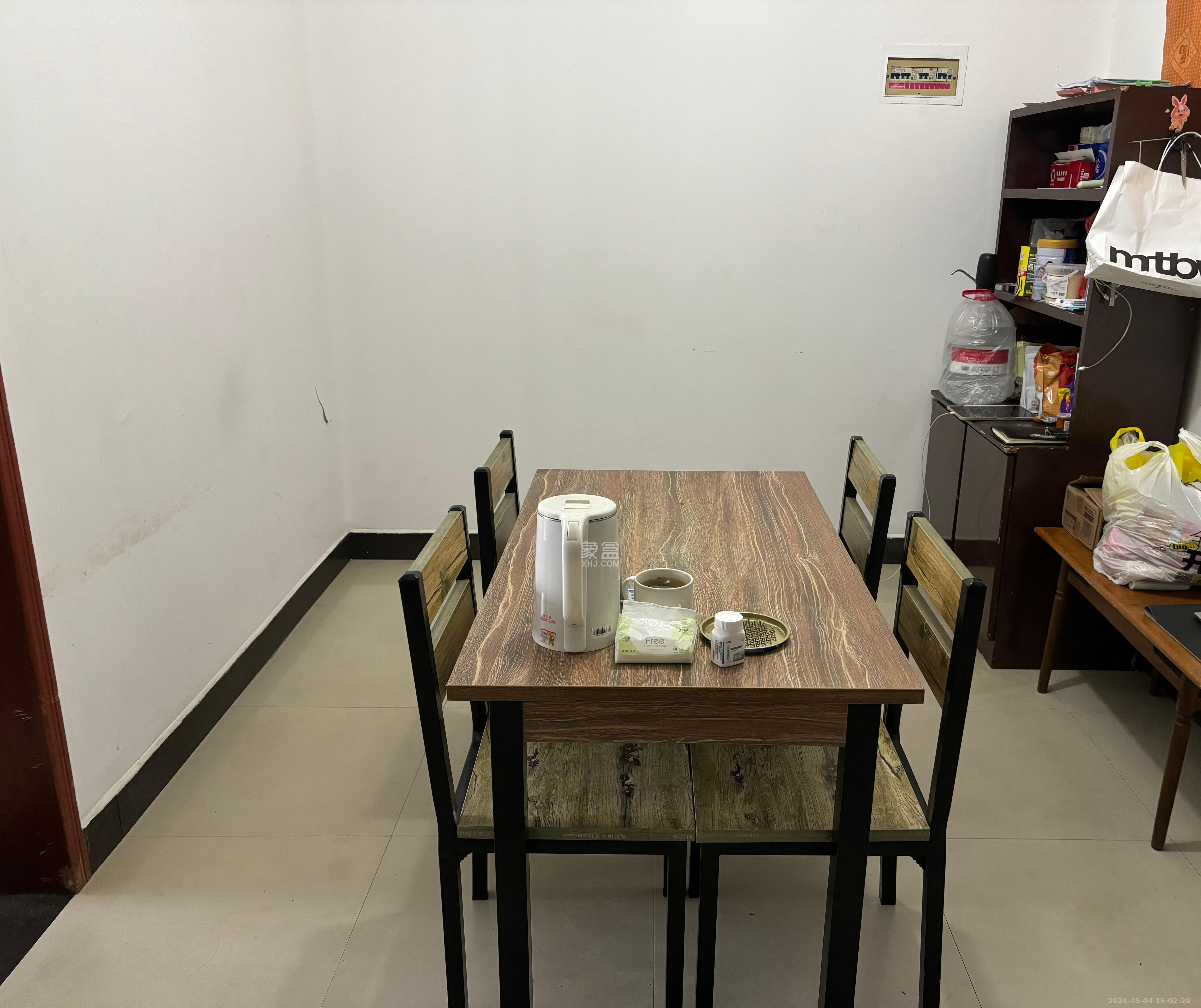 月湖安置小区（马栏山小区）  2室2厅1卫    1100.0元/月室内图1