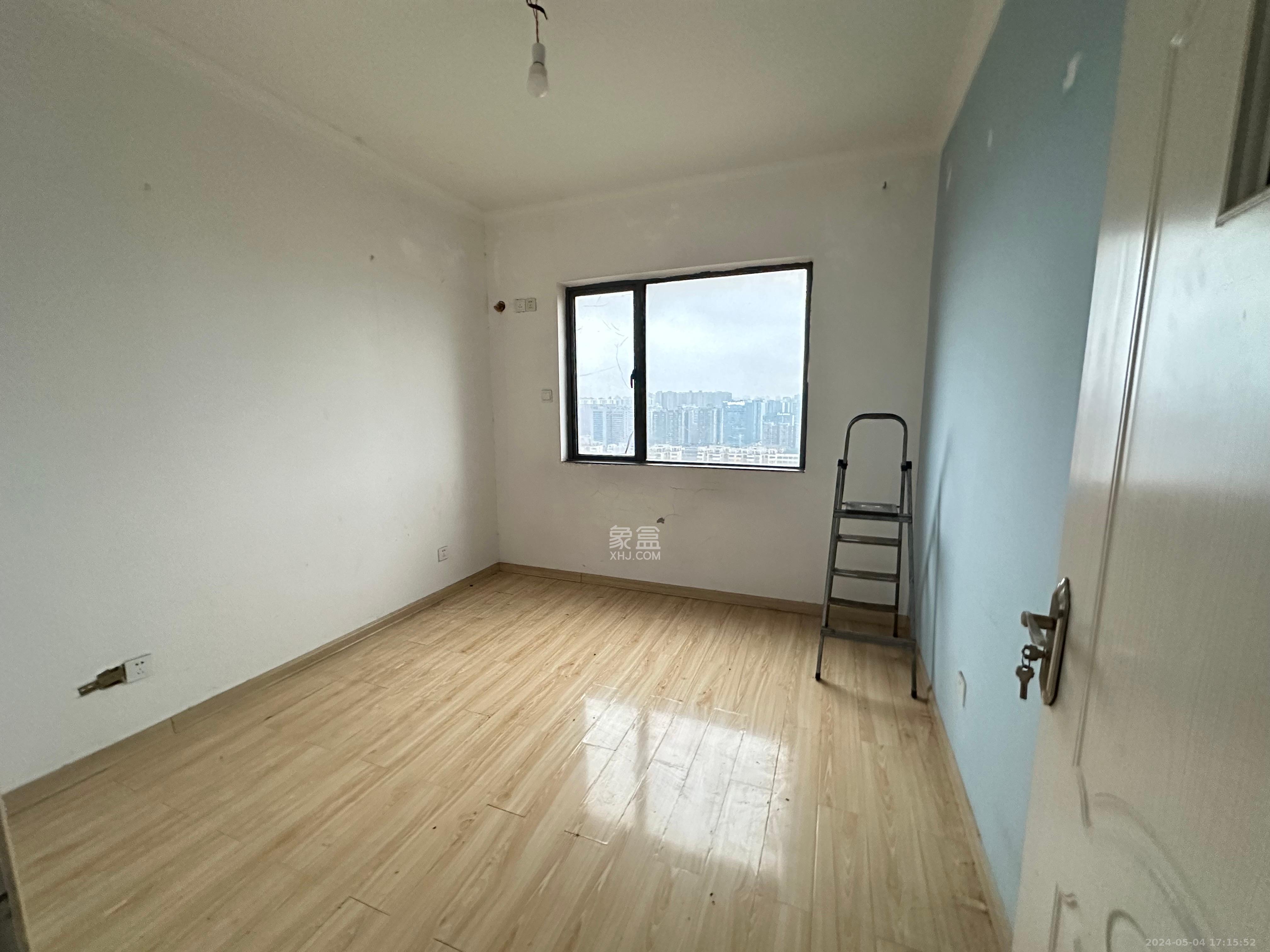 兴隆景苑  3室2厅2卫   1800.00元/月室内图