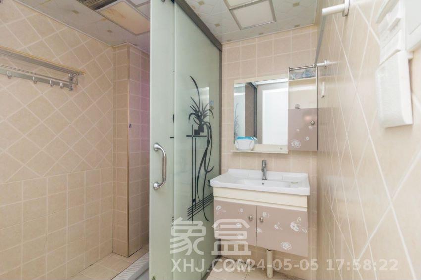 高林仕家  3室2厅1卫   1800.00元/月室内图