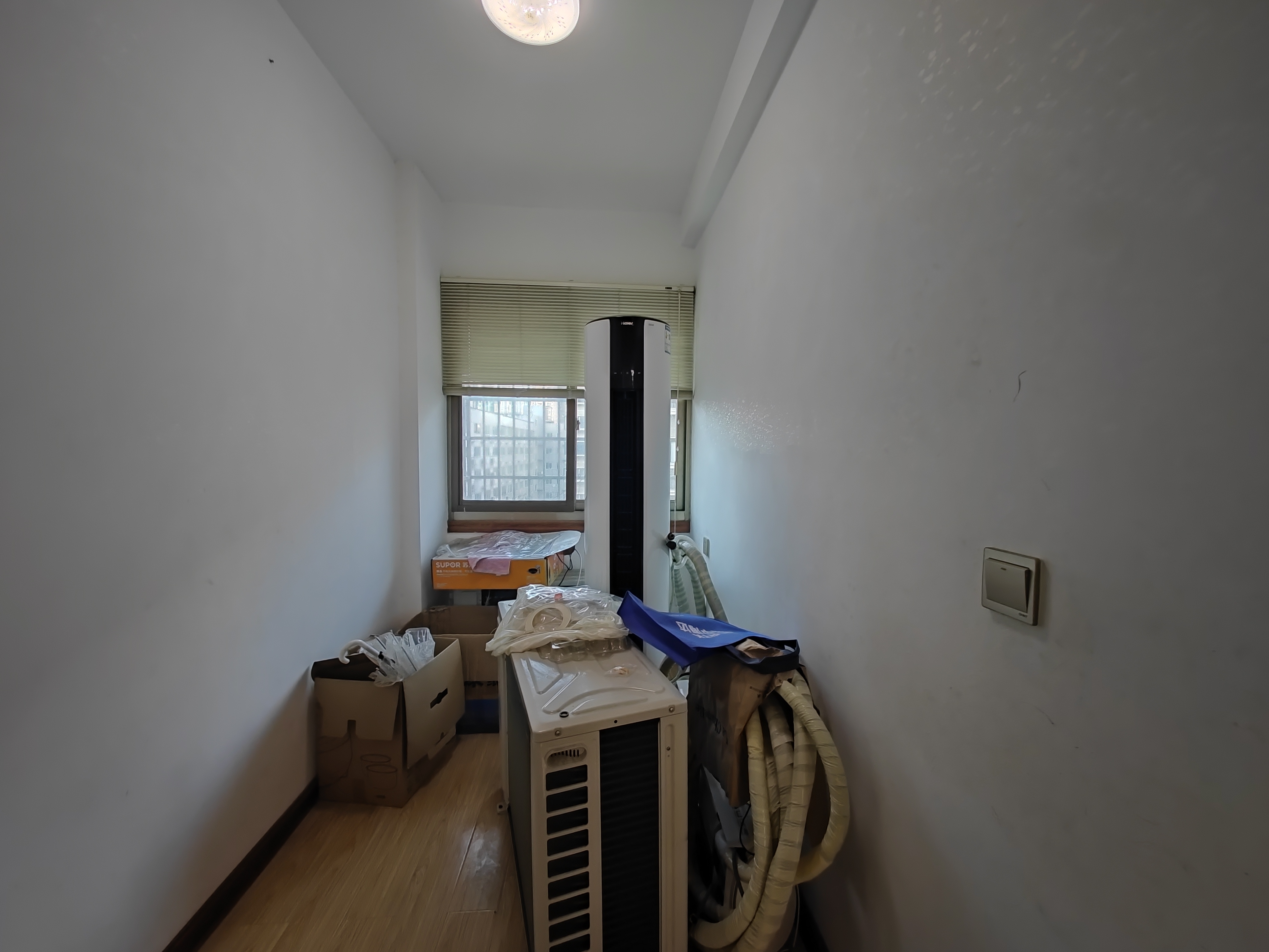 祥泰华园  3室2厅2卫   1200.00元/月室内图