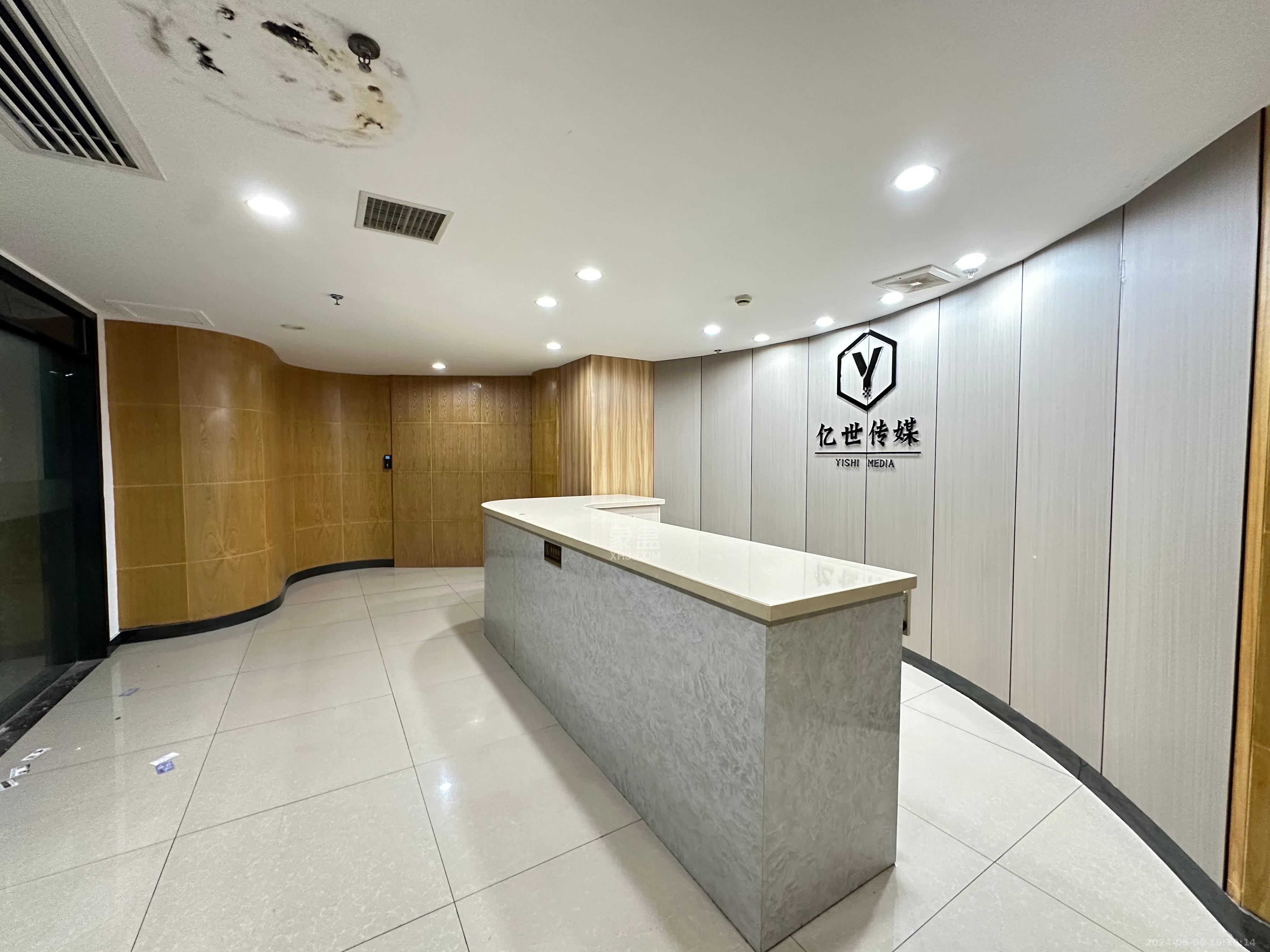 蓝湾国际广场  1室1厅1卫   24000.00元/月室内图
