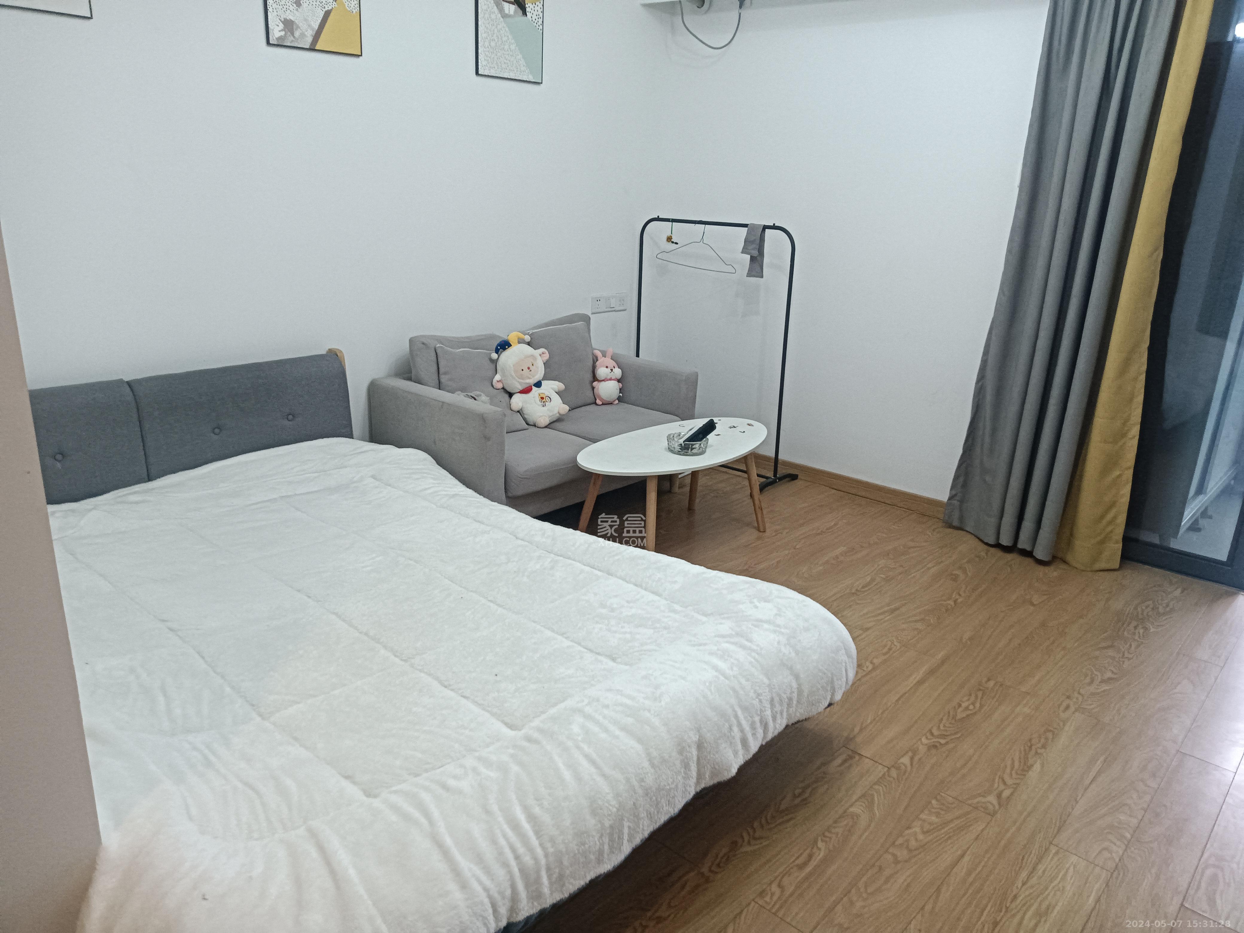 荣泰广场  1室1厅1卫   1500.00元/月室内图