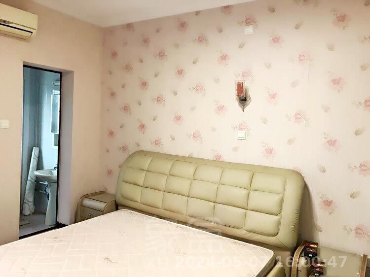 市农办宿舍  3室2厅2卫   1300.00元/月室内图