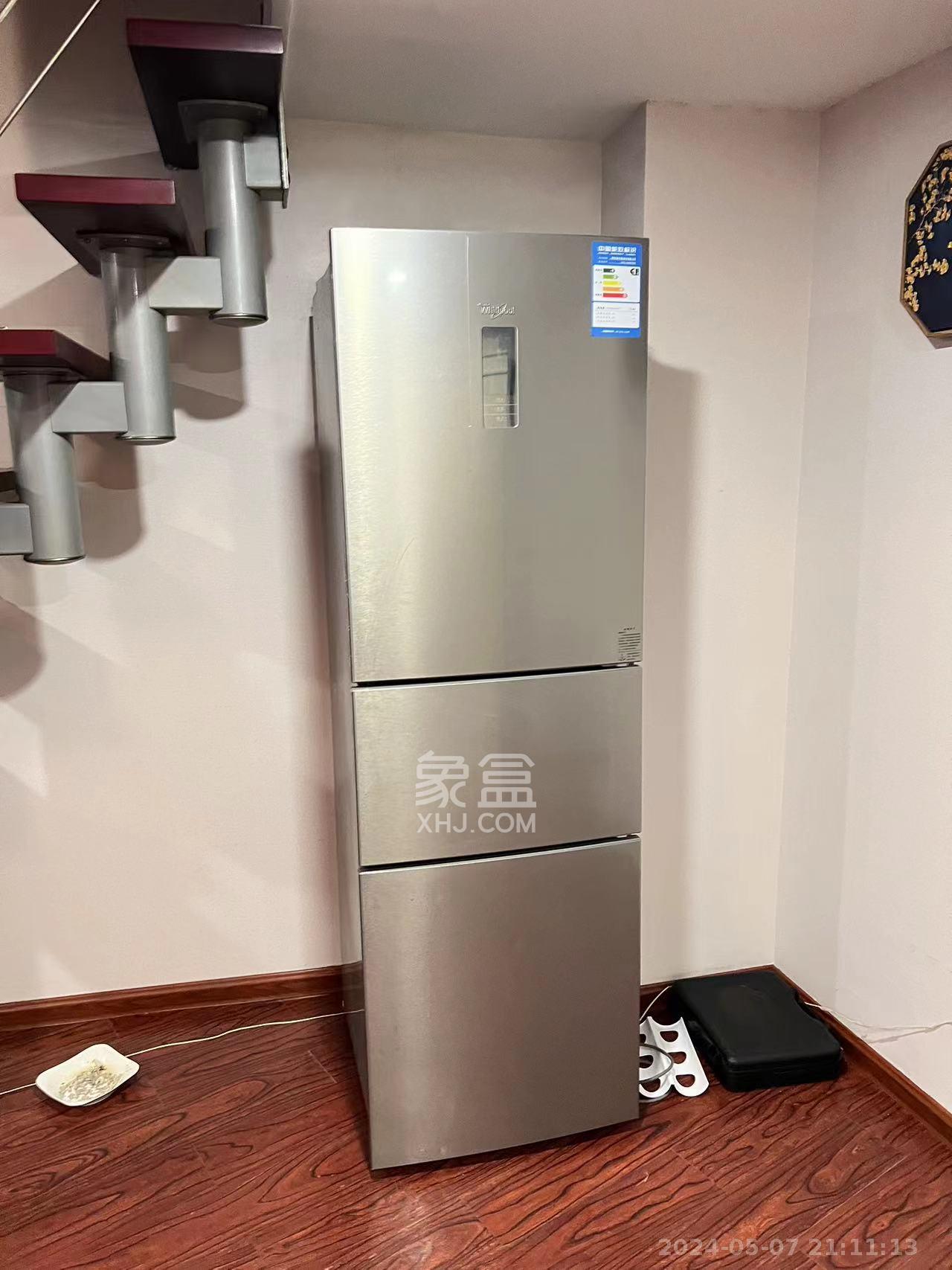 铂宫  2室1厅1卫   3000.00元/月室内图